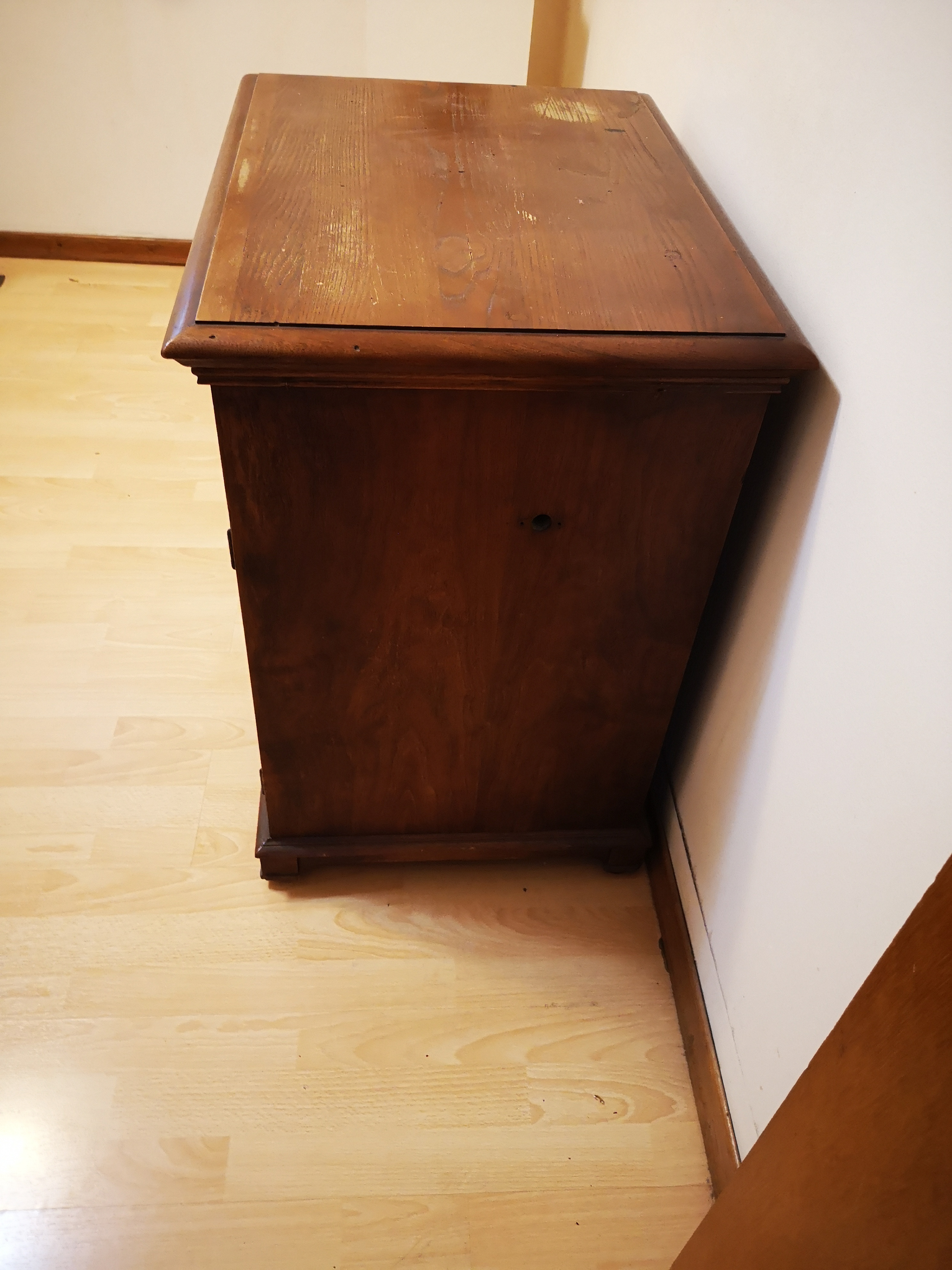Vintage Wooden Cabinet - photo 4