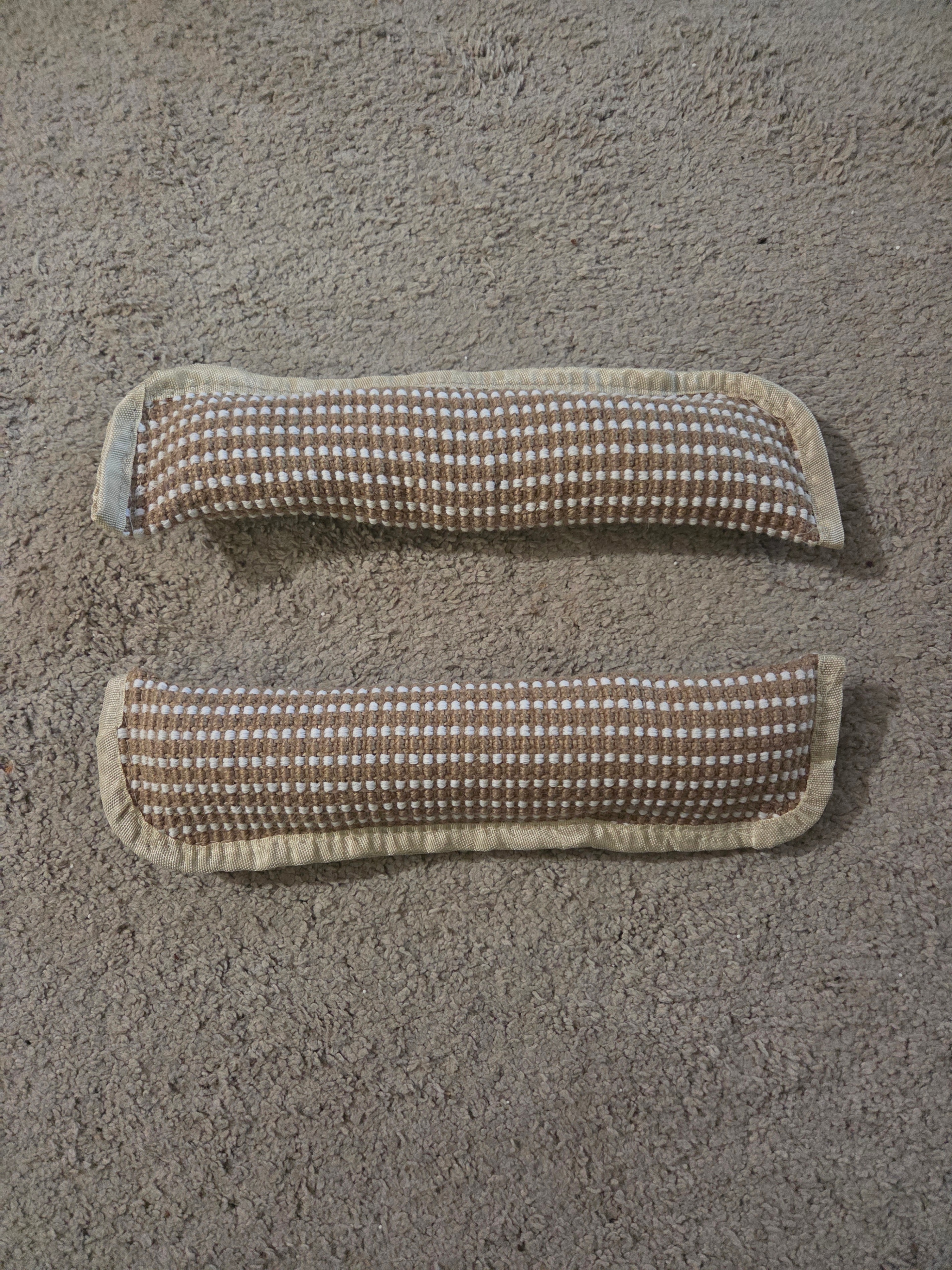 2 Cat Scratching Pillows / Pads 12" (New)