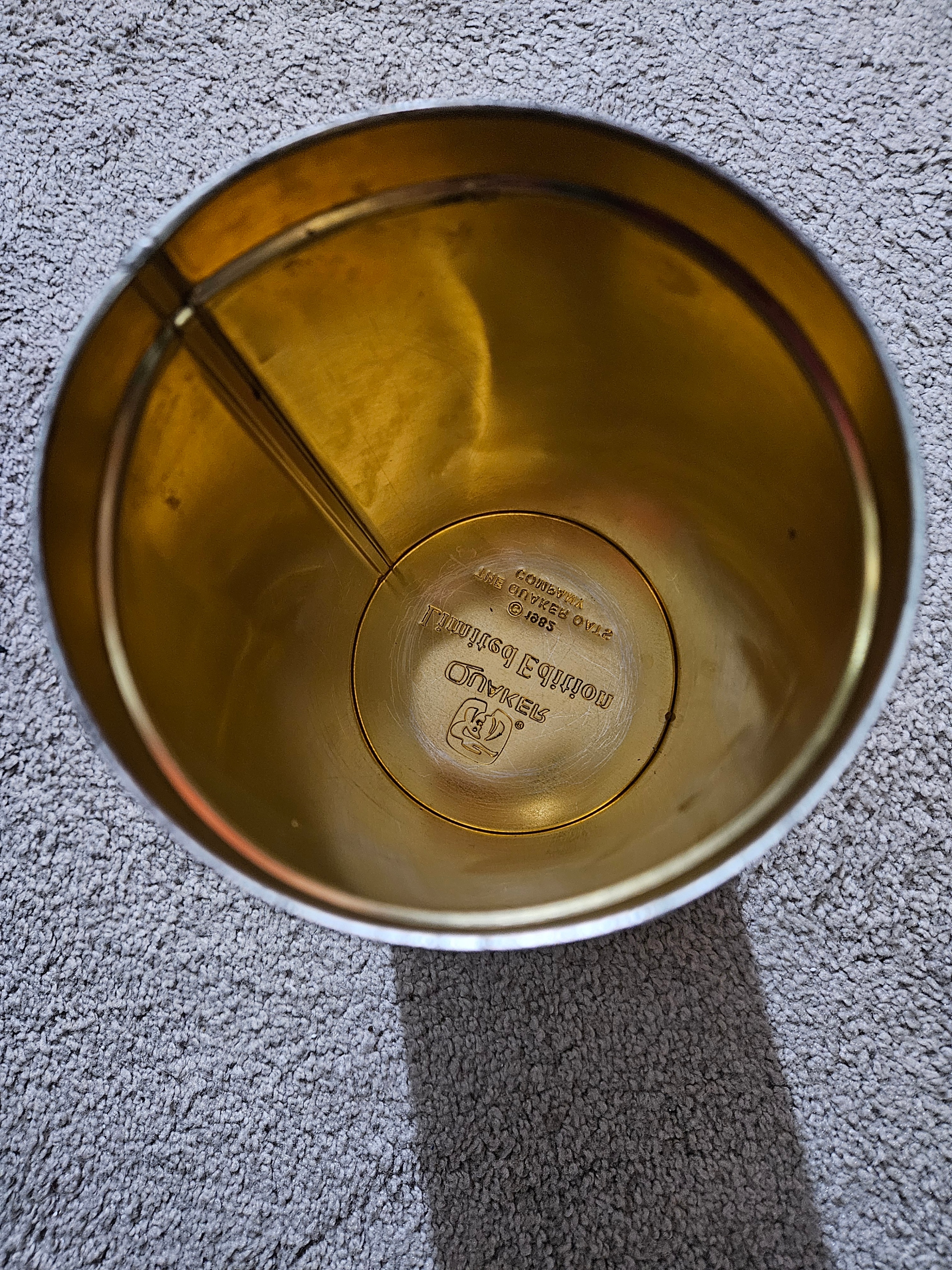 Vintage Quaker Oats Tin Can Limited Edition 1982, 7.5" x 4.25" - photo 4