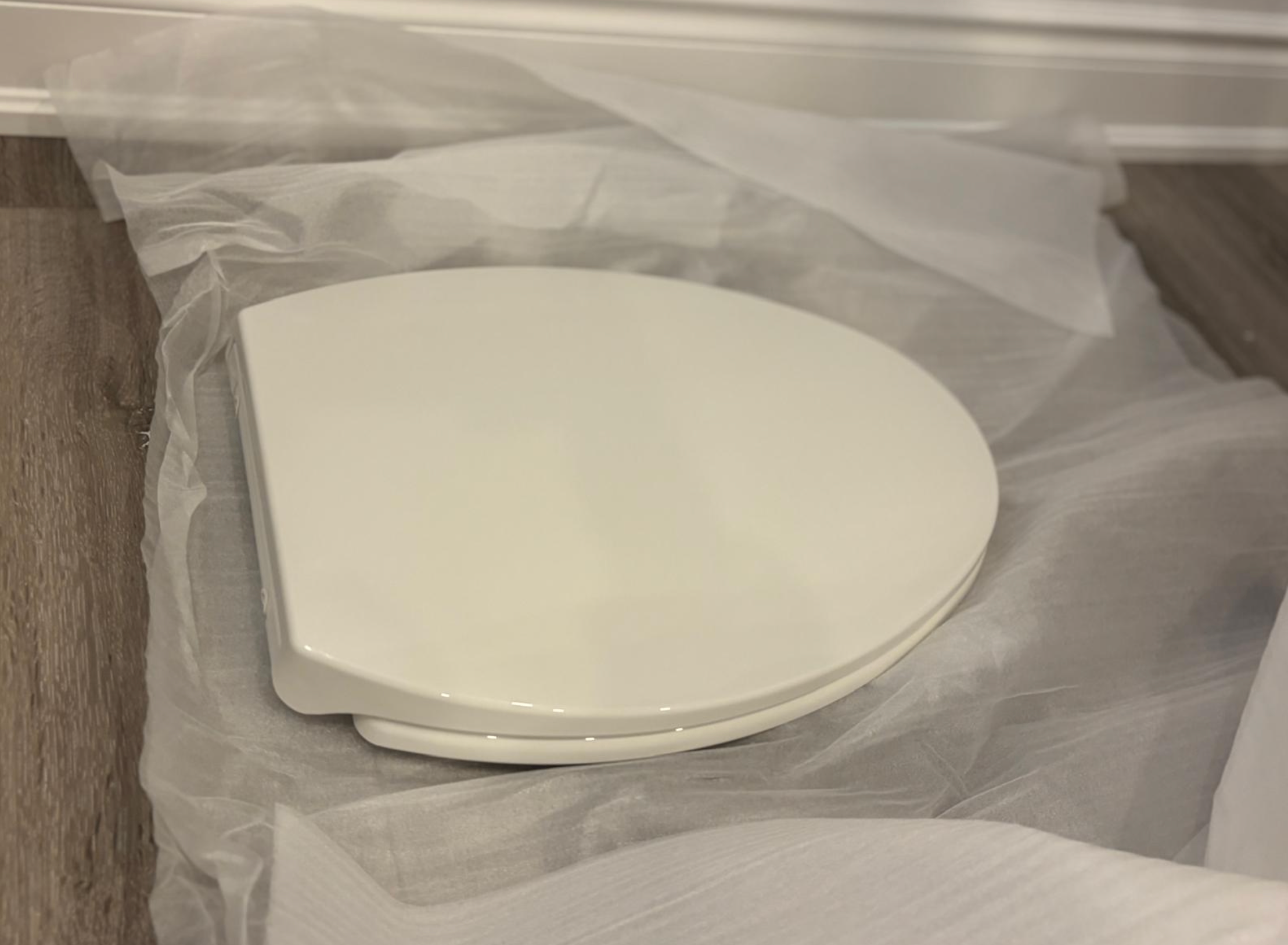 Brand new toilet seat 🚽✨ - photo 2