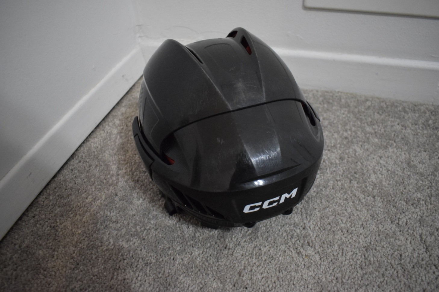CCM XT20 Hockey Helmet - Black