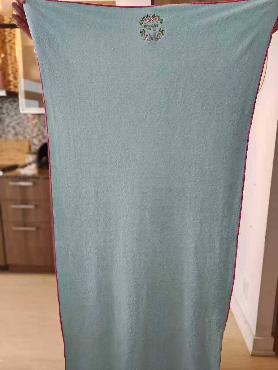 Premium Soft Quick-Dry Bath Towel & Face Towel Set - Like New