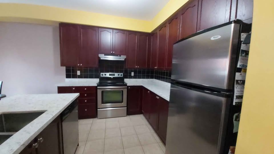 4 Bed, 3 bath house for rent