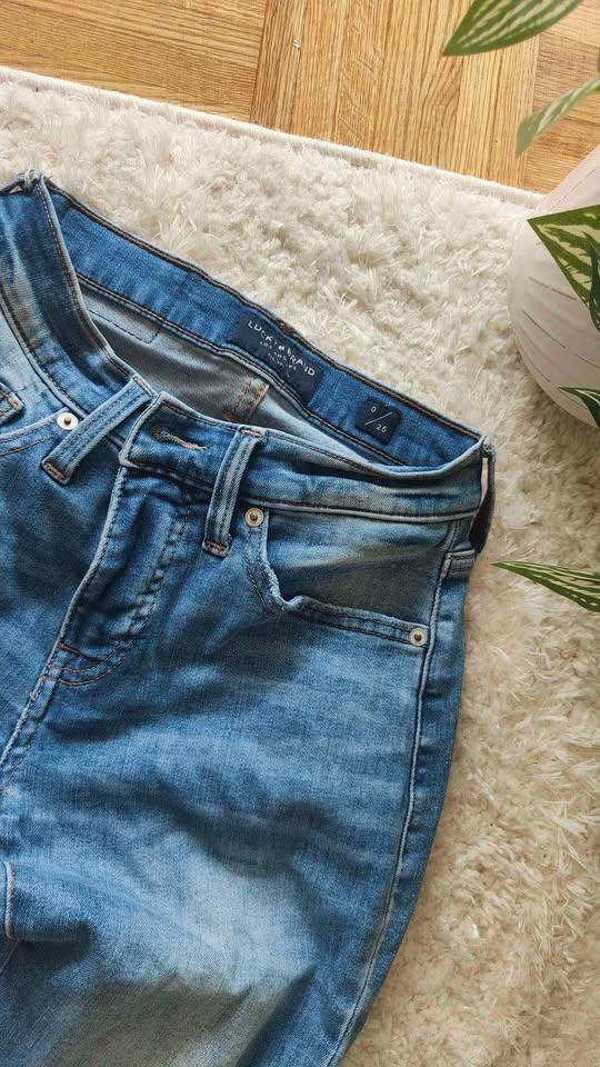 Lucky Brand Distressed Jeans - Size 0/25 - photo 4