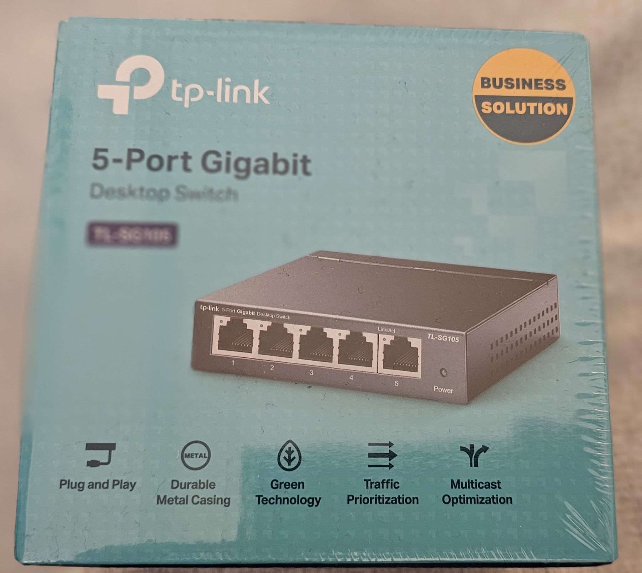 Brand New Gigabit Switch (TL‑SG105) – Unopened – $20 - photo 5