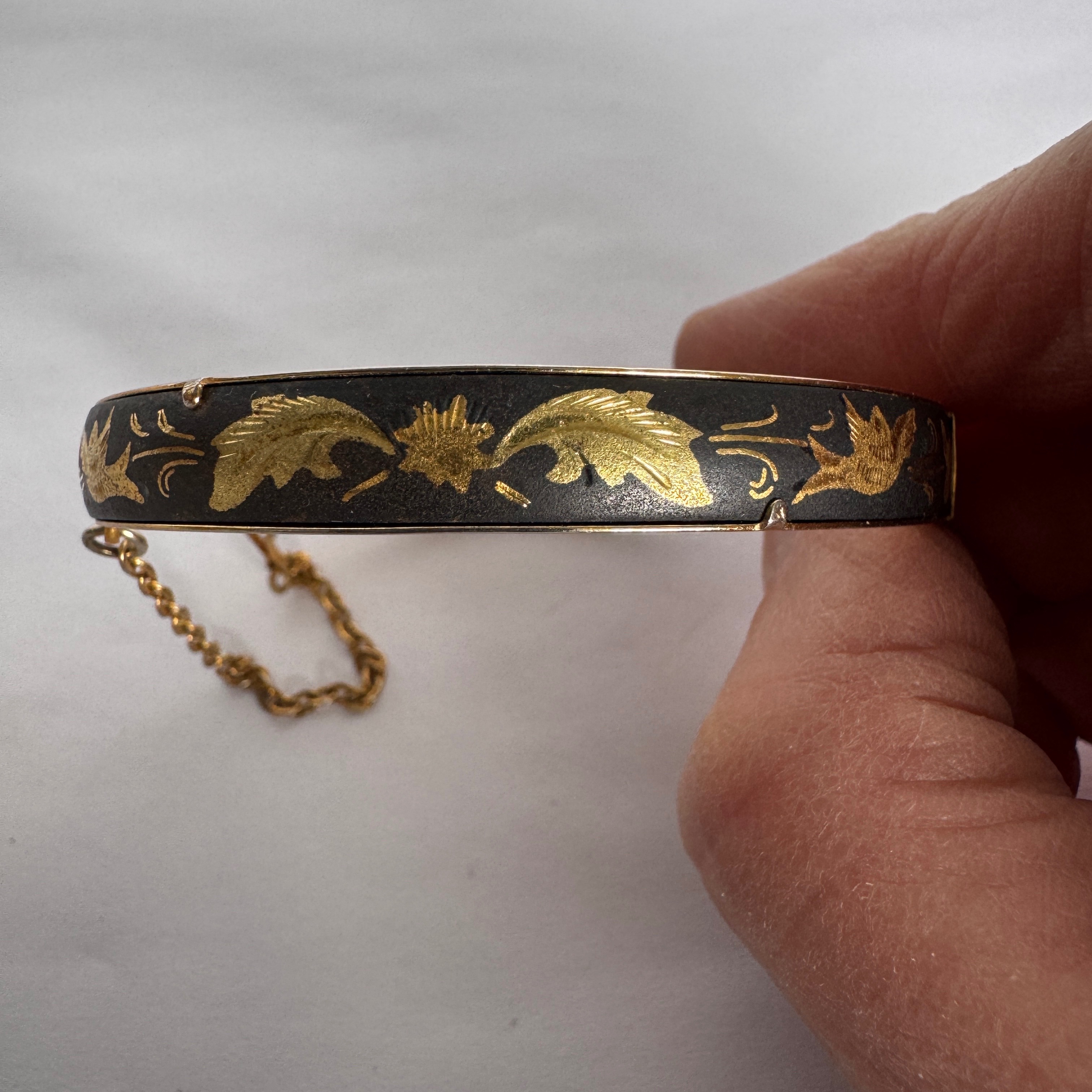 Vintage Damascene Toledo Black & Gold Leaf bracelet