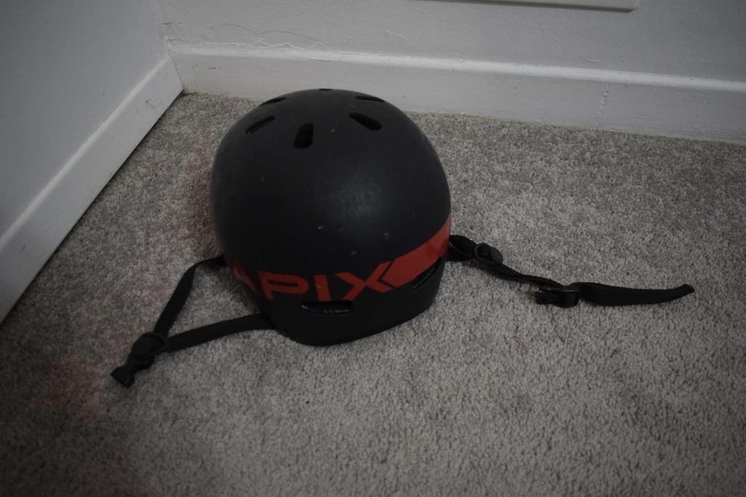 Capix Black Helmet_Adult - photo 5