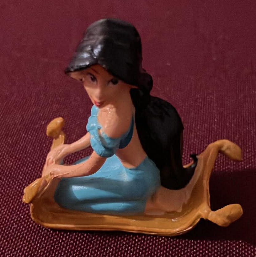 DisneyJasmine on Flying Magic Carpet Toy Figure - 1 1/2 Inches