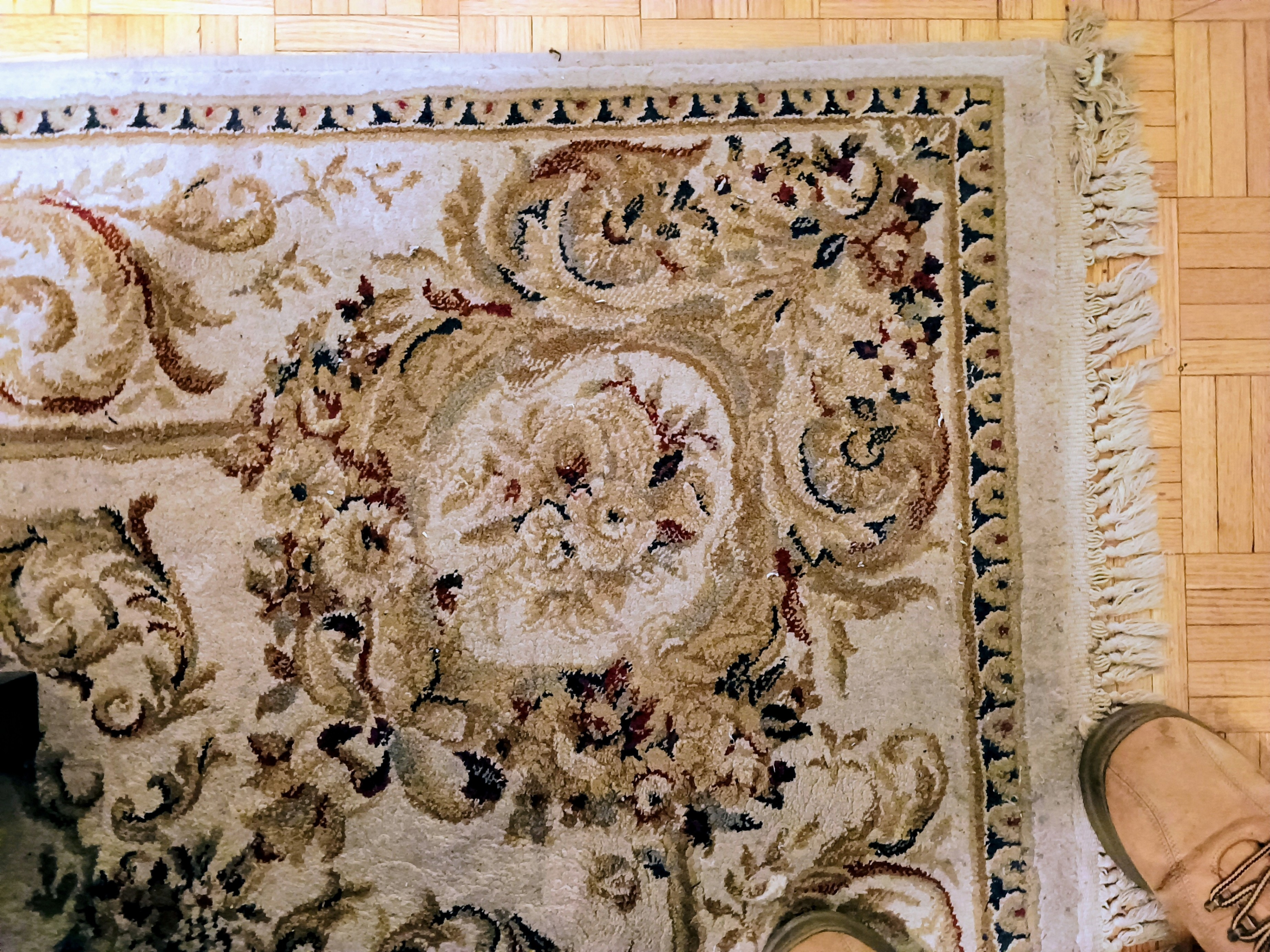 4 Area Rugs - photo 4