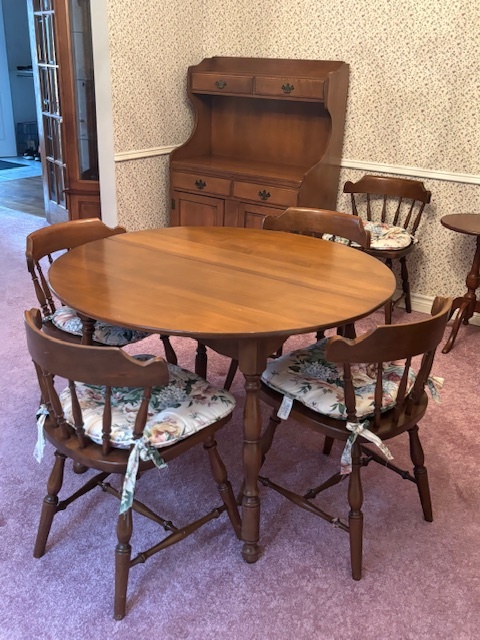 Solid Wood Oval Dining Table + 6 Chairs and Extension Leaf - photo 2