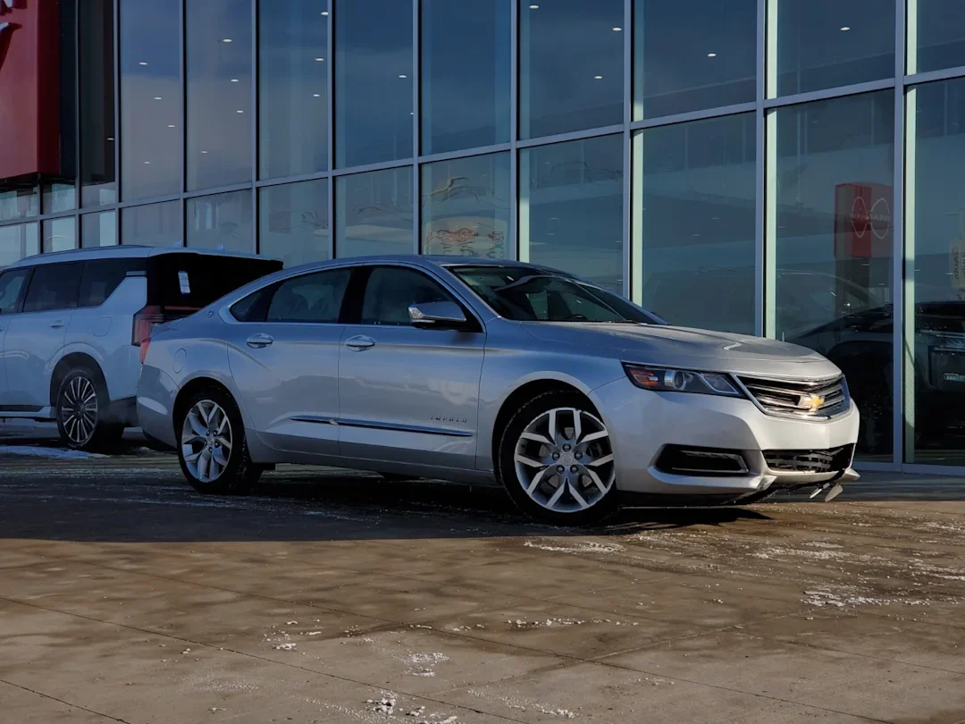 2018 Chevrolet Impala - photo 2