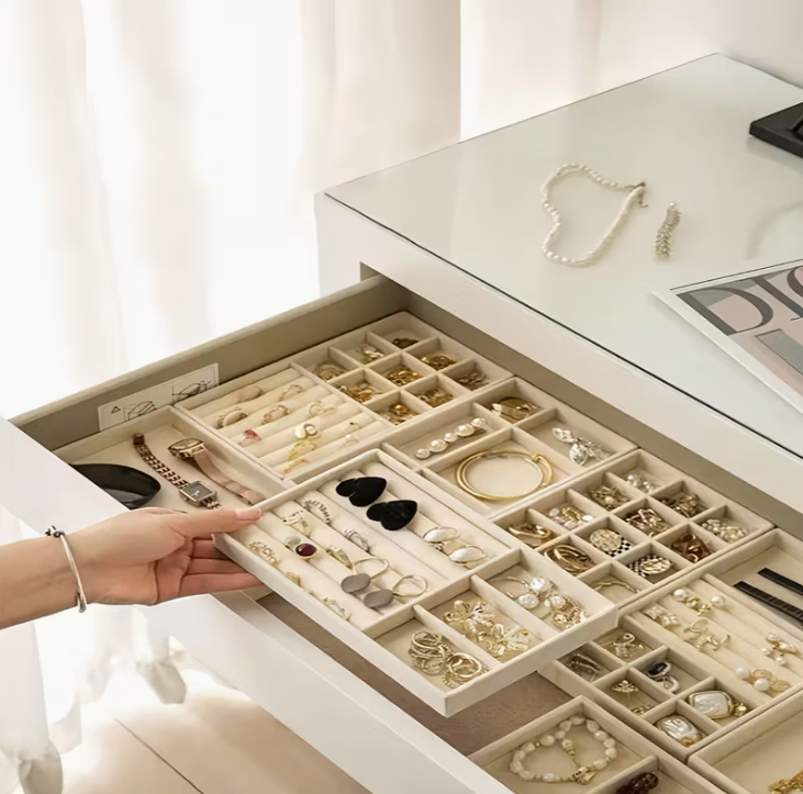 8 Stackable Velvet Jewelry Storage Trays