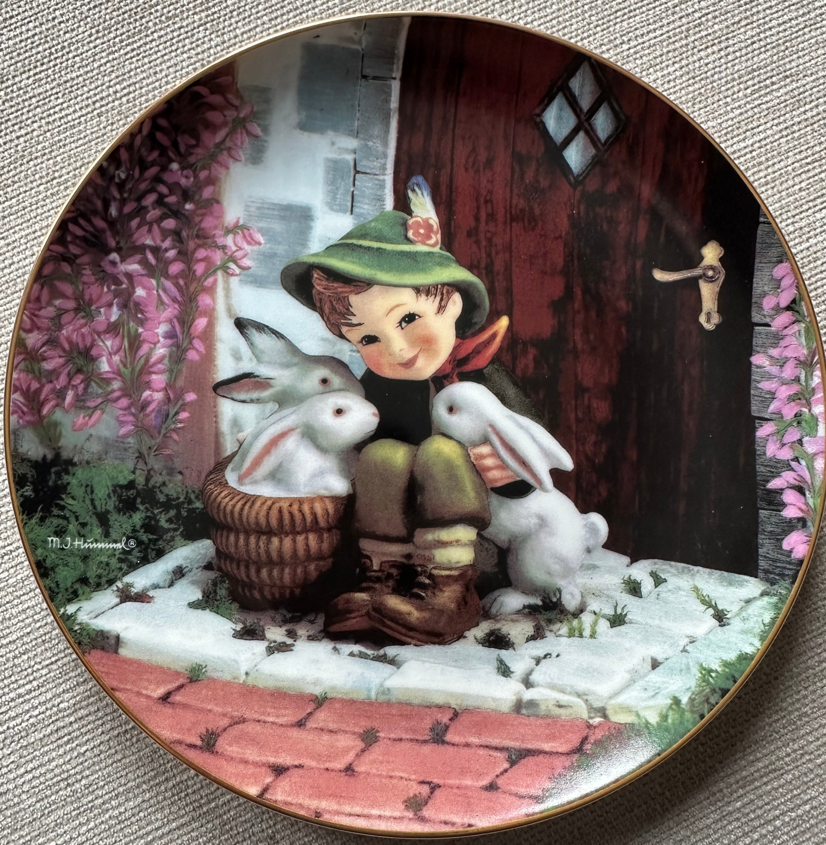 M.I. Hummel "Playmates" Plate - Gentle Friends
