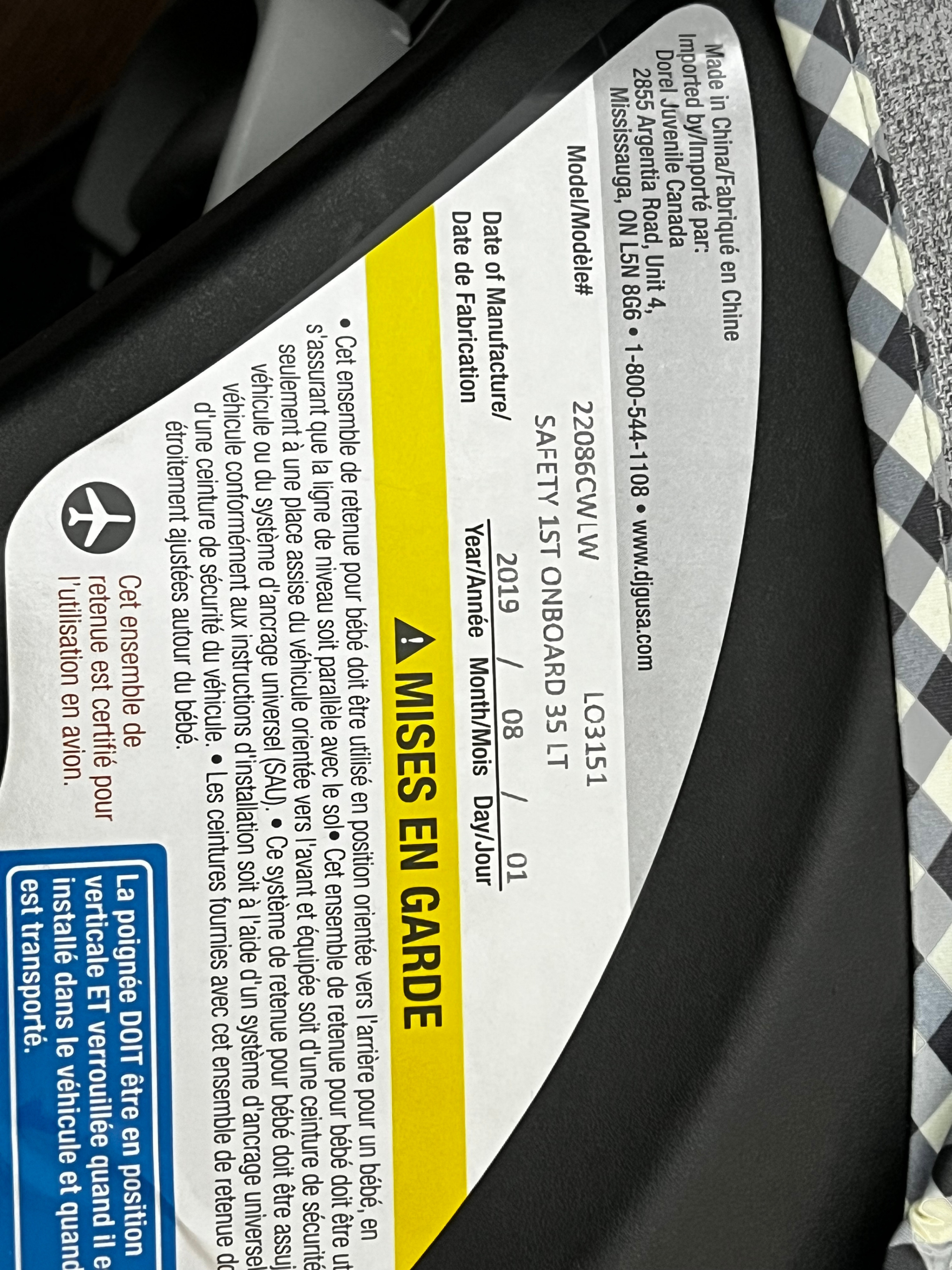 Infant Car Seat with Base – Safety 1st OnBoard 35 LT – $60 - photo 4