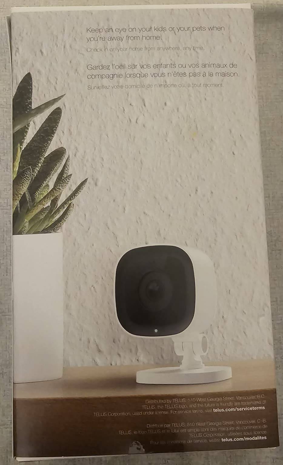 Brand New Telus Indoor Camera (ADC‑V523X) – Unopened – $100 - photo 2