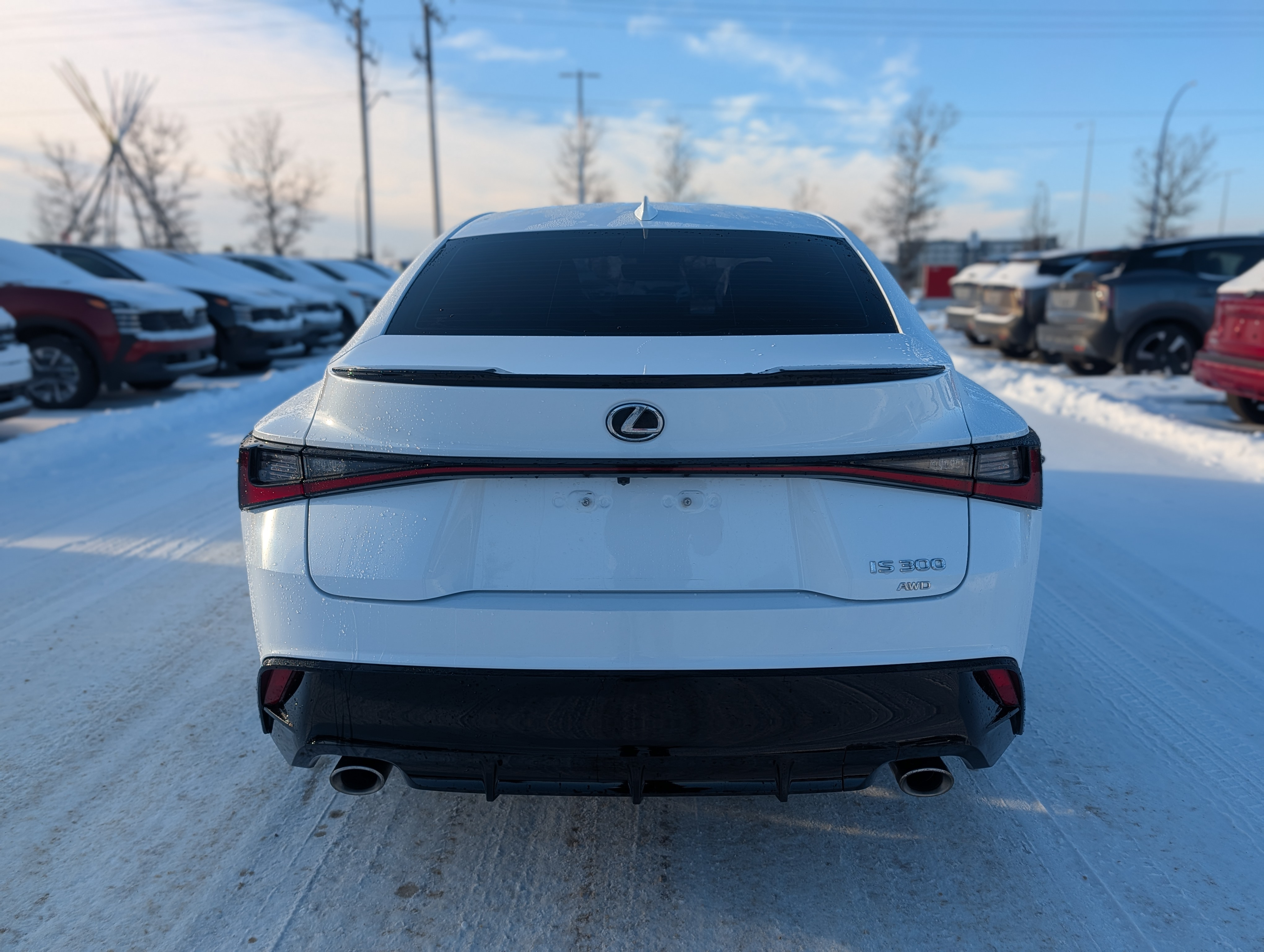 2023 Lexus IS 300 - photo 4