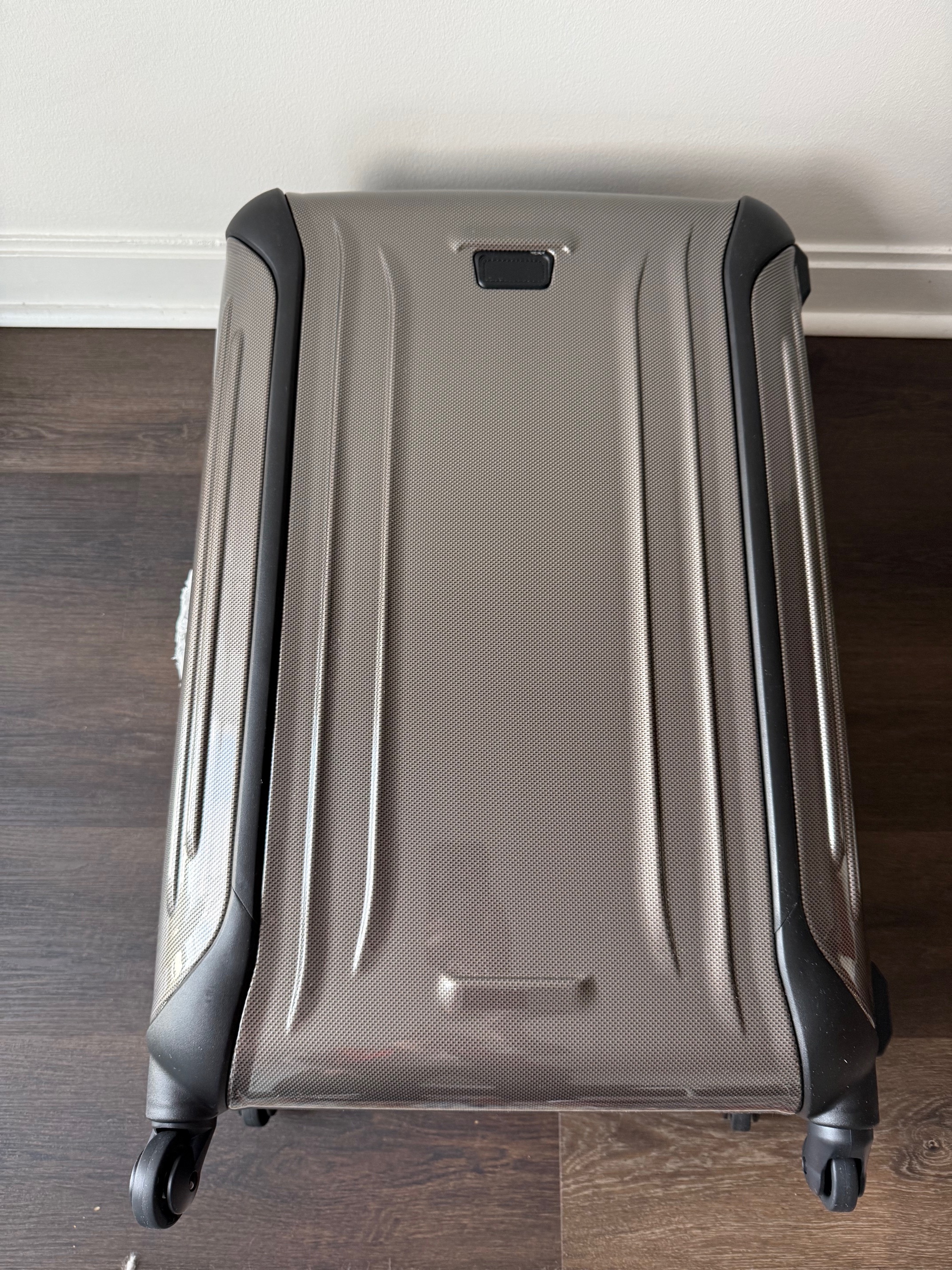 Tumi Large Trip Packing Case 30”  Luggage Tan Beige Carbon