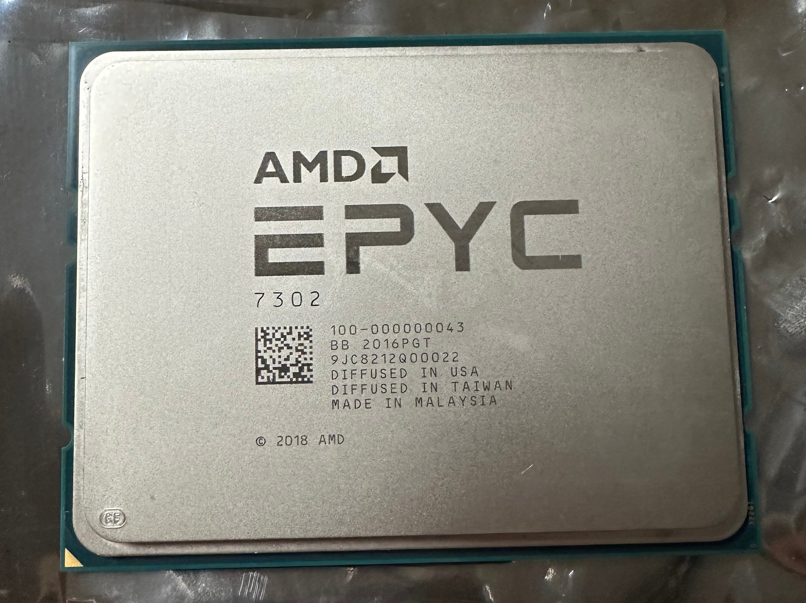 AMD EPYC 7302 CPU Processor