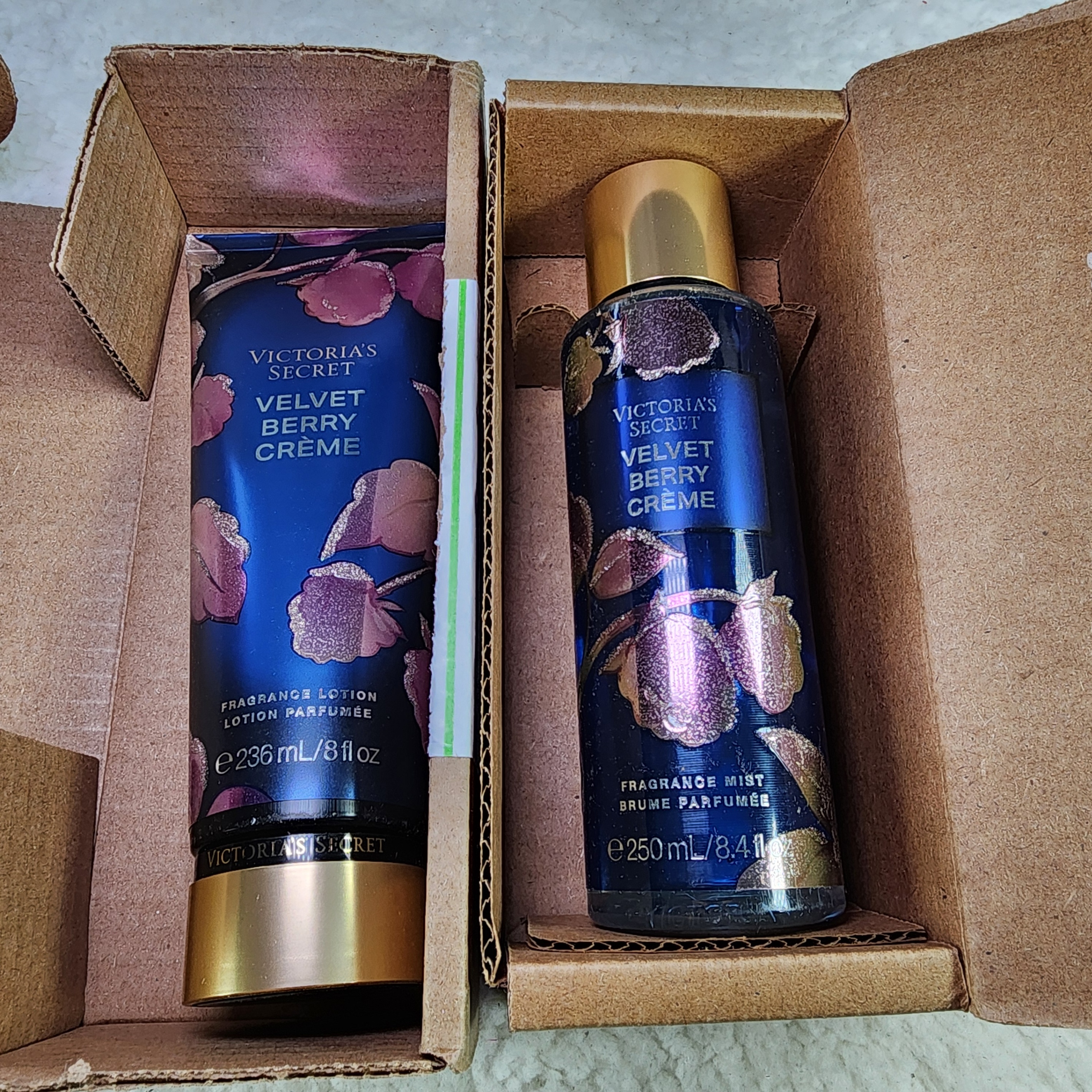 Victoria's Secret Velvet Berry Crème Set. - photo 3