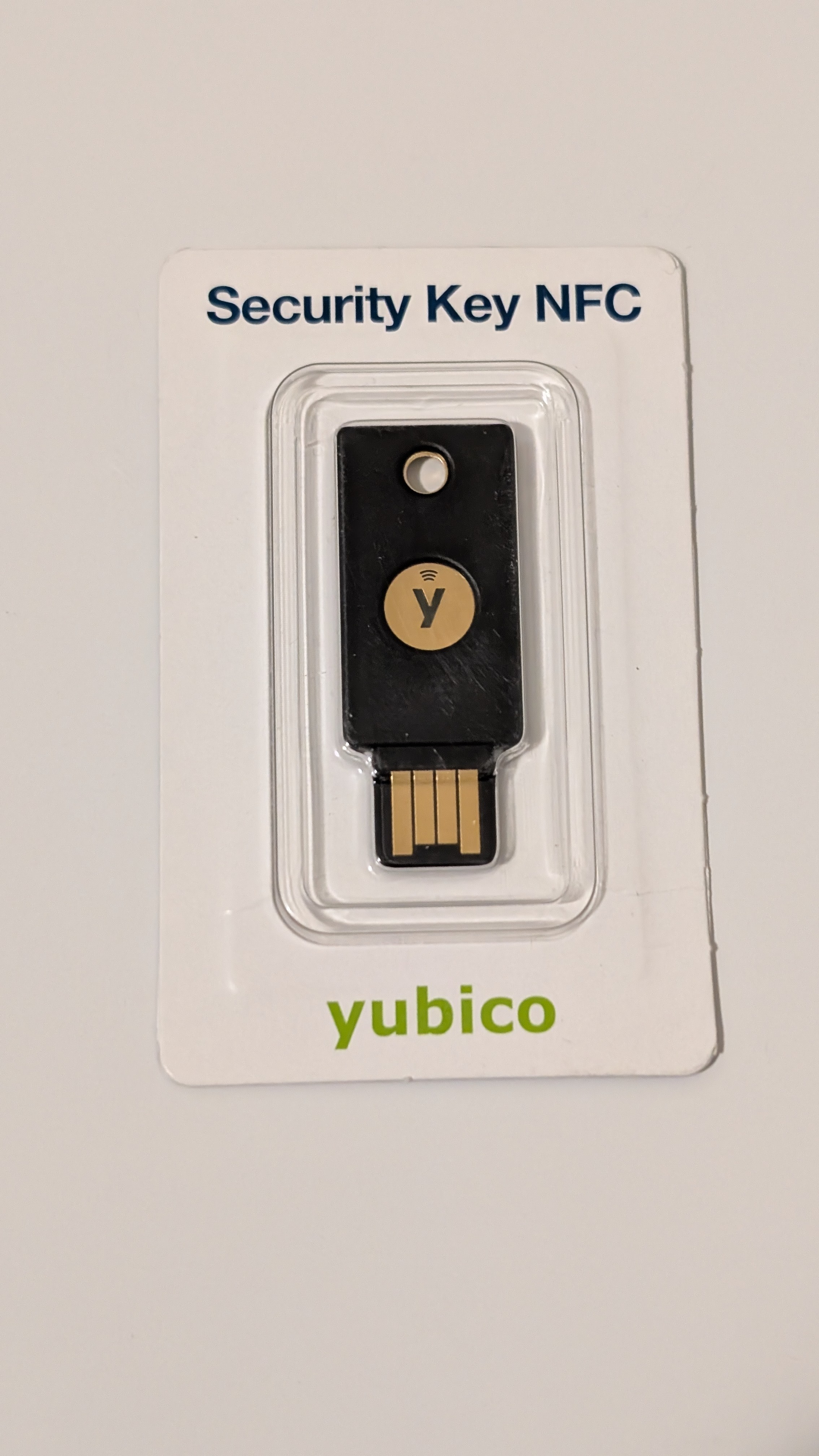 Yubico - YubiKey 5 NFC - (2FA) Security Key 🥕