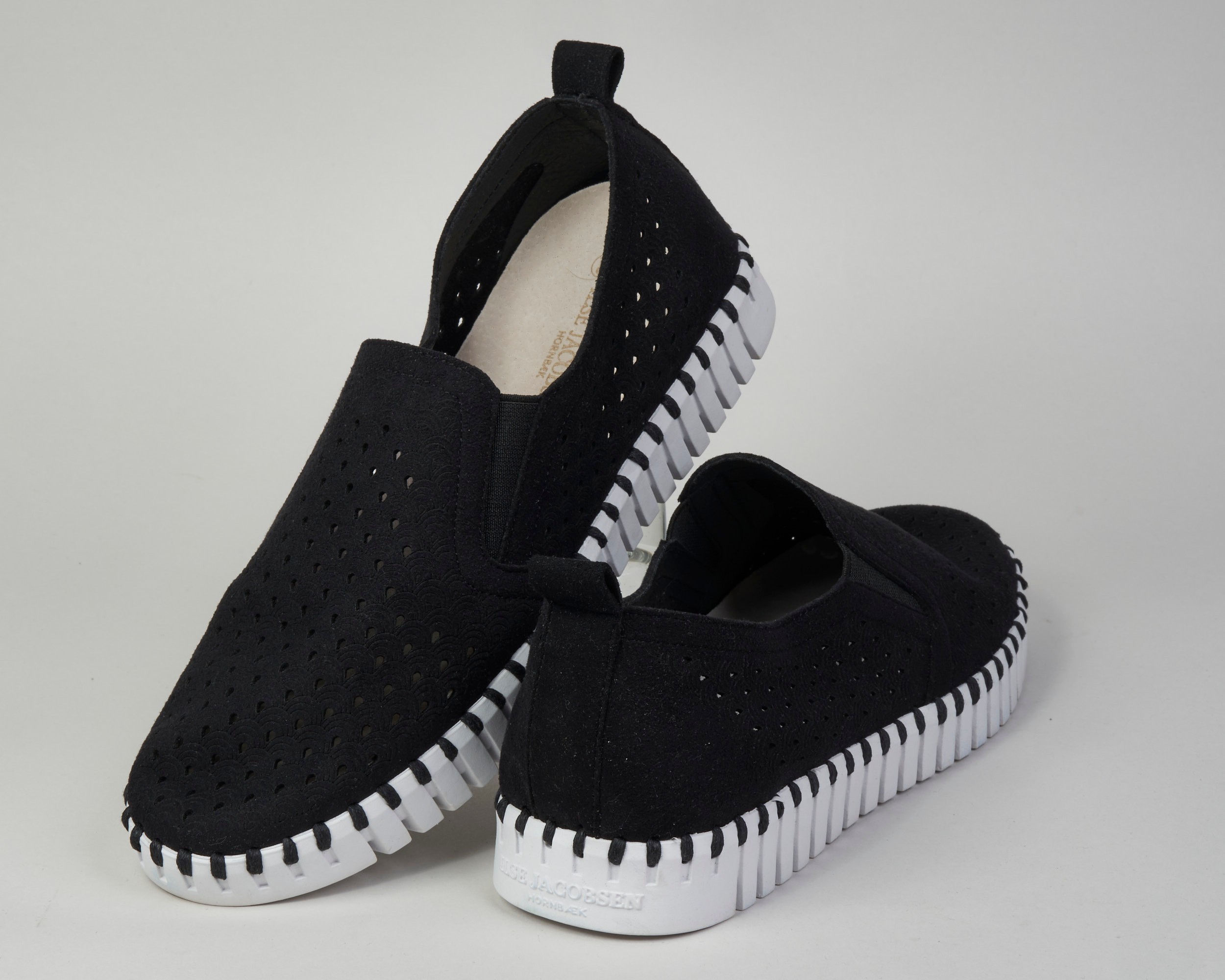 Ilse Jacobsen Tulip 139 Perforated Slip-On Women Sneaker - photo 5