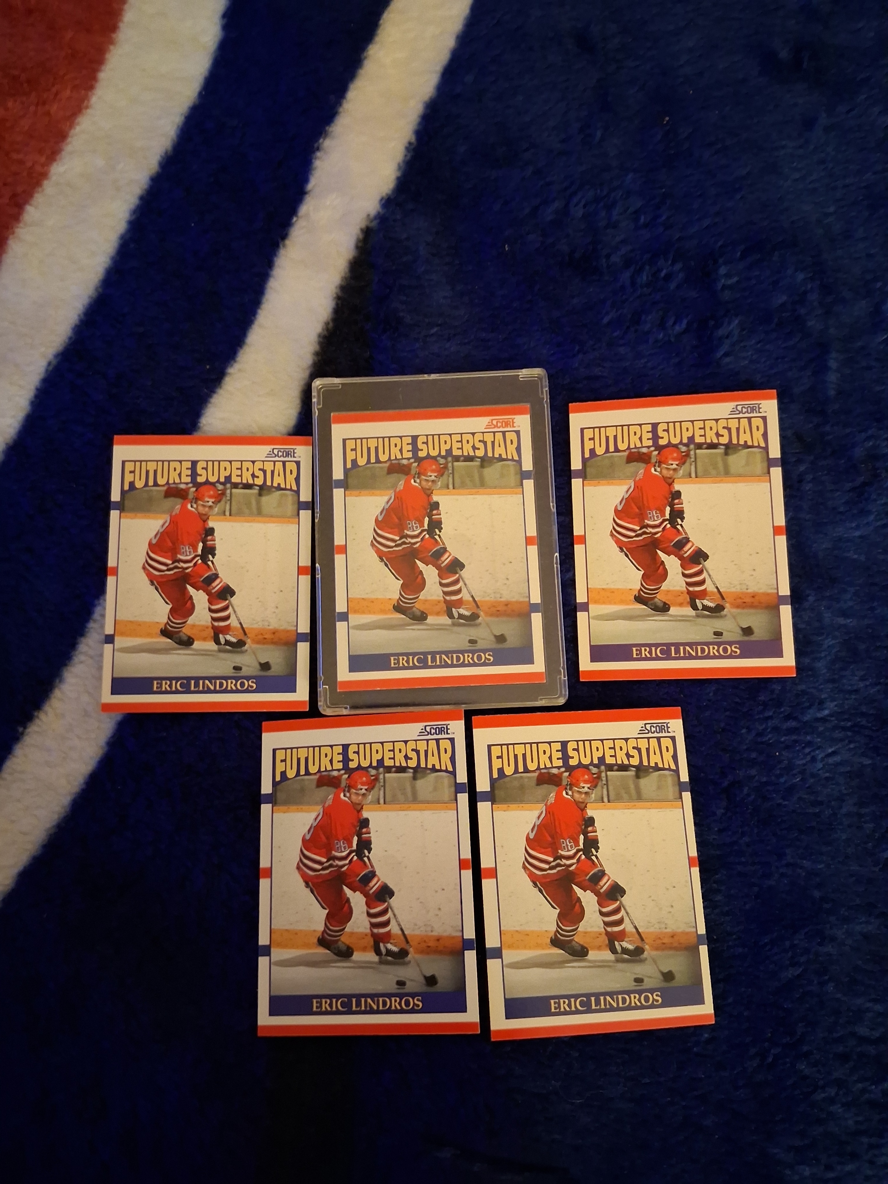ERIC LINDROS MINT CONDITION ROOKIE CARDS - photo 5