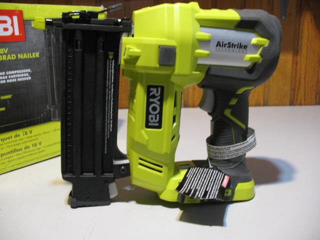 RYOBI 18V 18-Gauge Cordless Brad Nail, Brand New (Tool Only) - photo 4