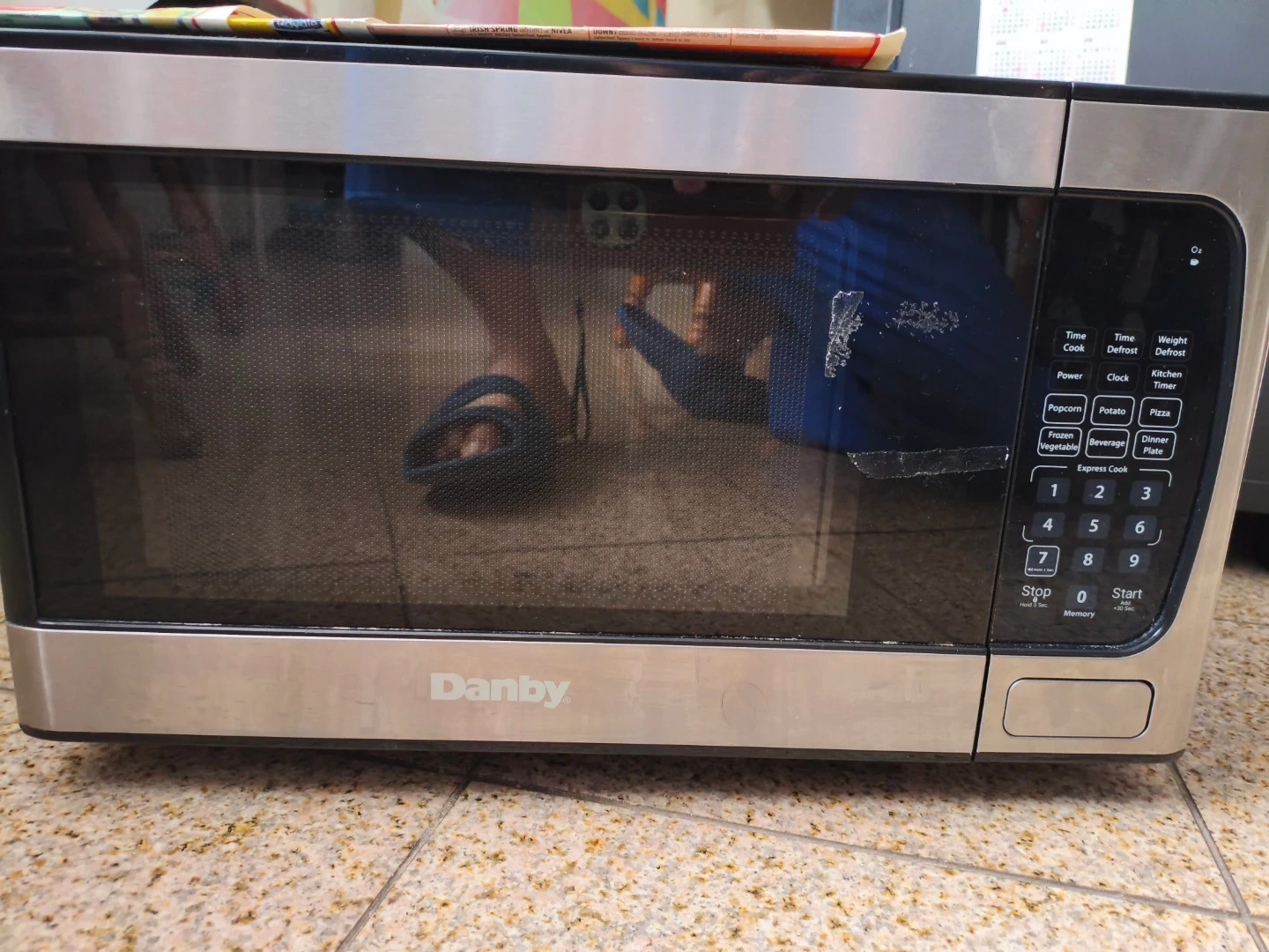 danby microwave
