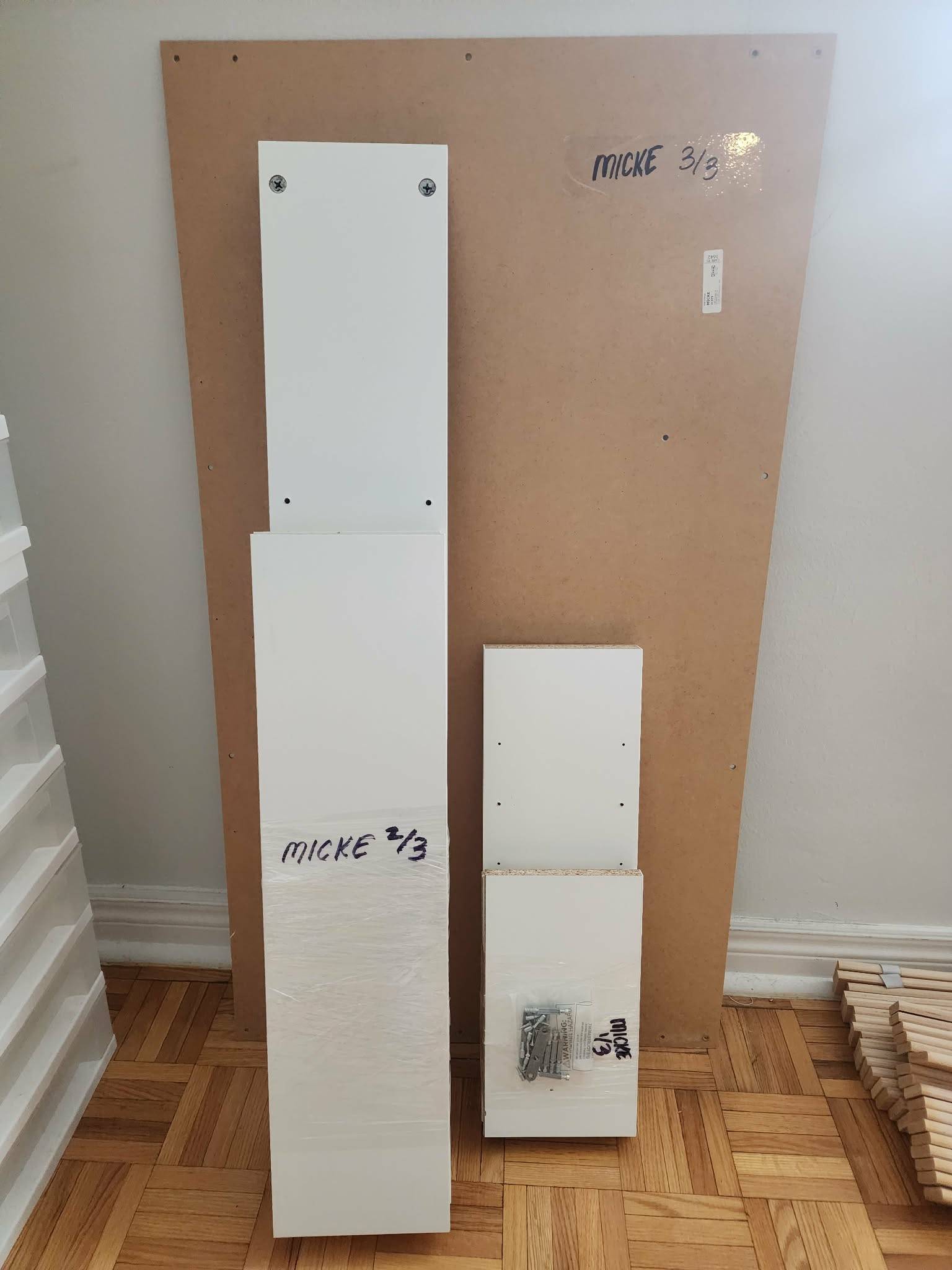 Ikea Desk Shelf/Maget White Board (MICKE) - Disassembled/Wrapped - photo 3