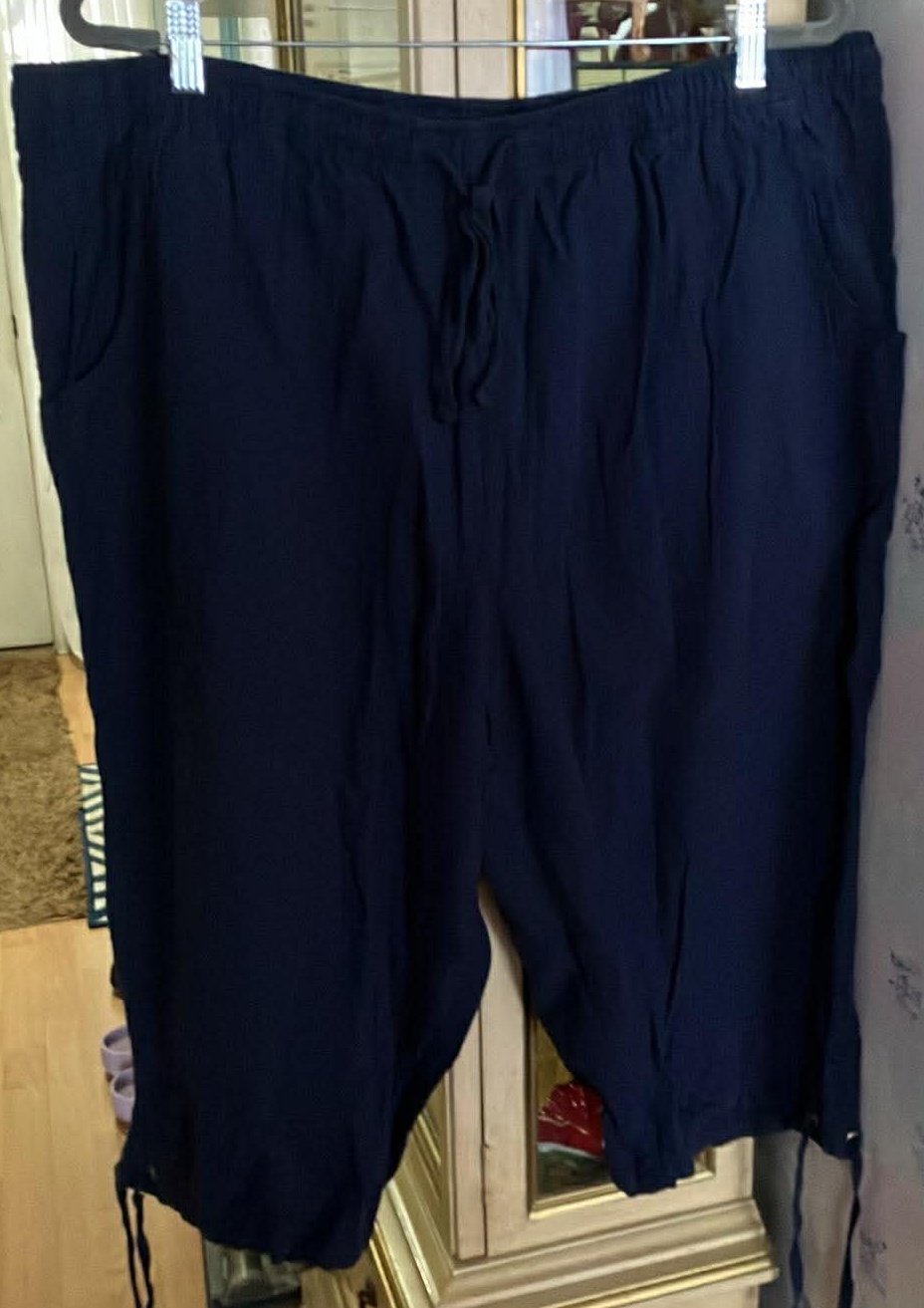 Women Blue Capri Pants - Size 3X (100% Cotton)