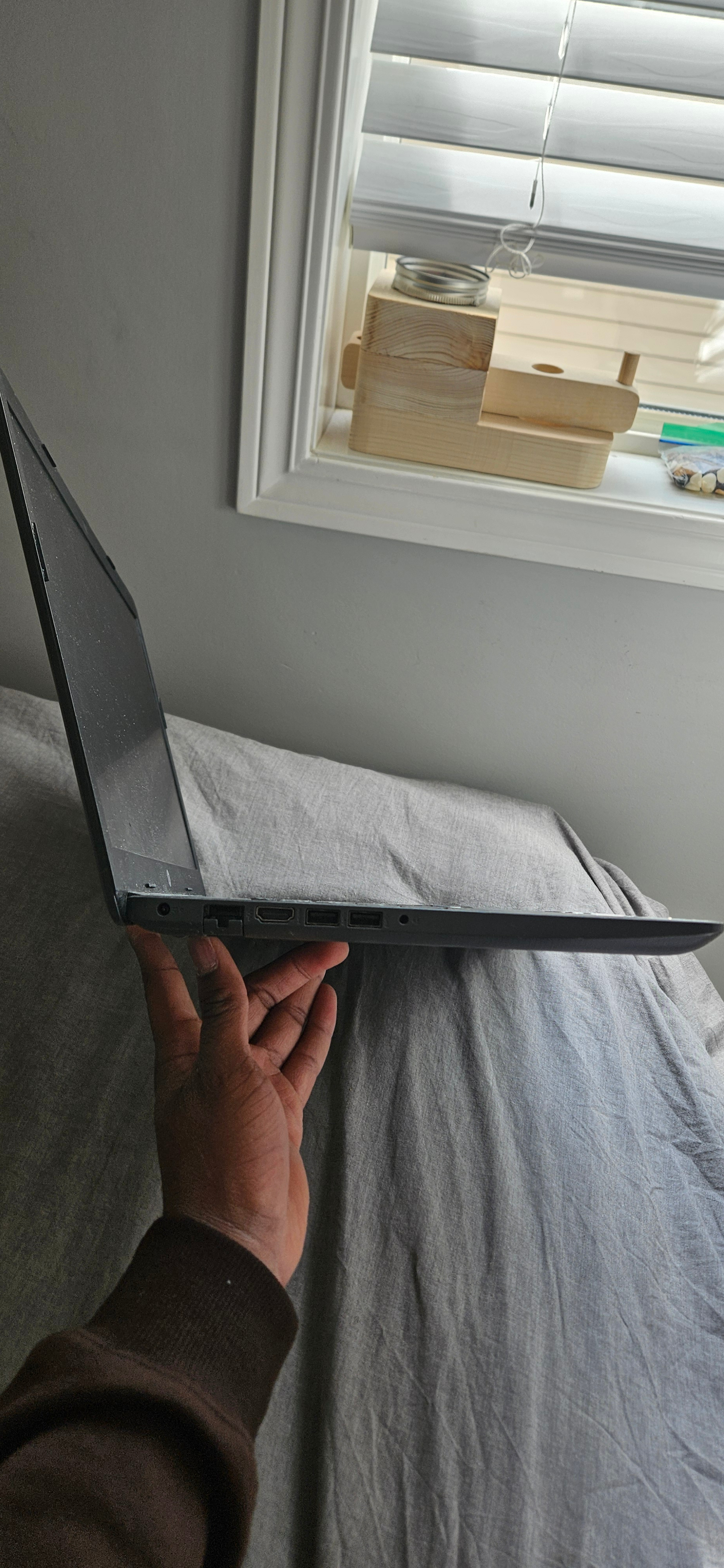 Work Laptop - photo 2
