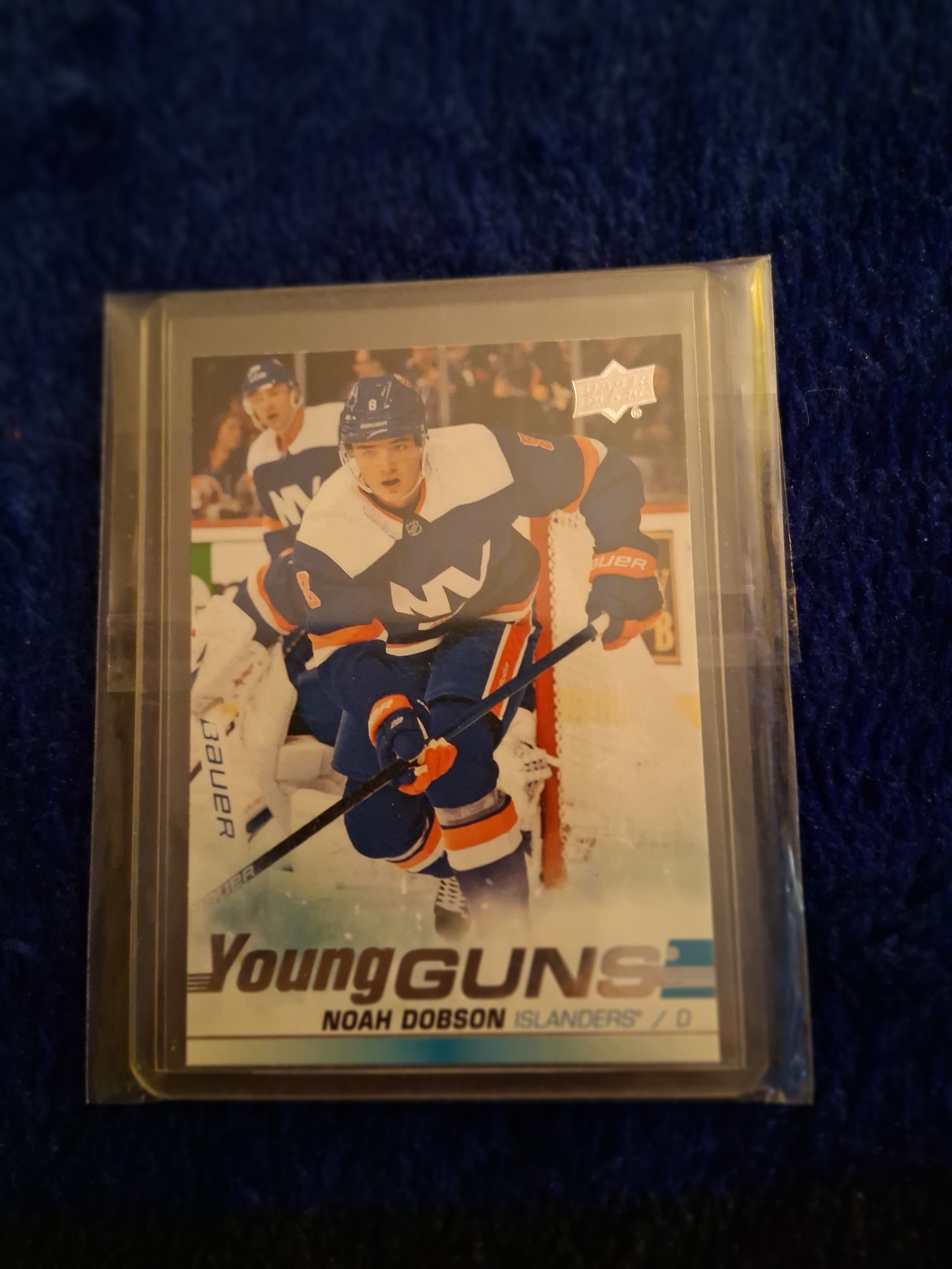 YOUNG GUNS HOCKEY CARDS - photo 4