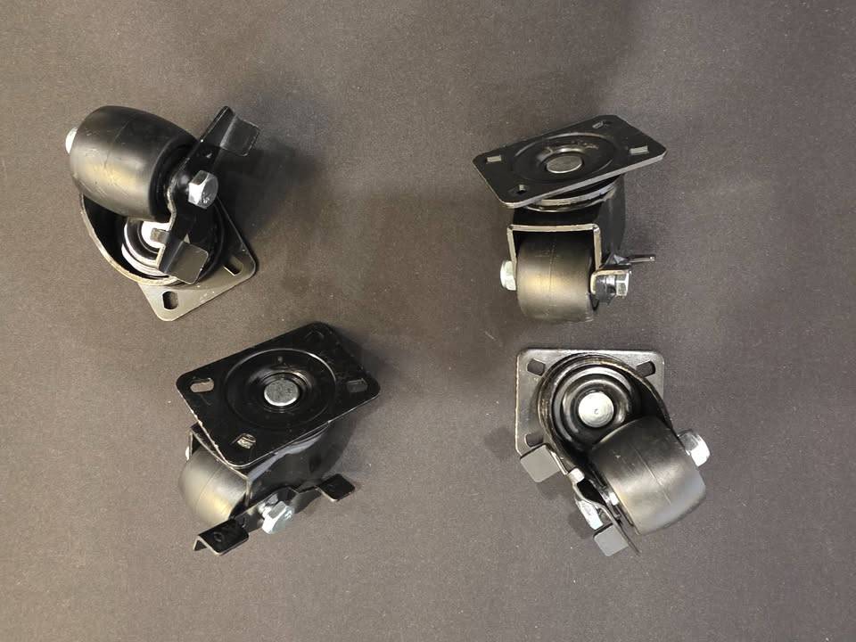 1.5" Heavy‐Duty Polyurethane Caster Wheels (Set of 4) - photo 3