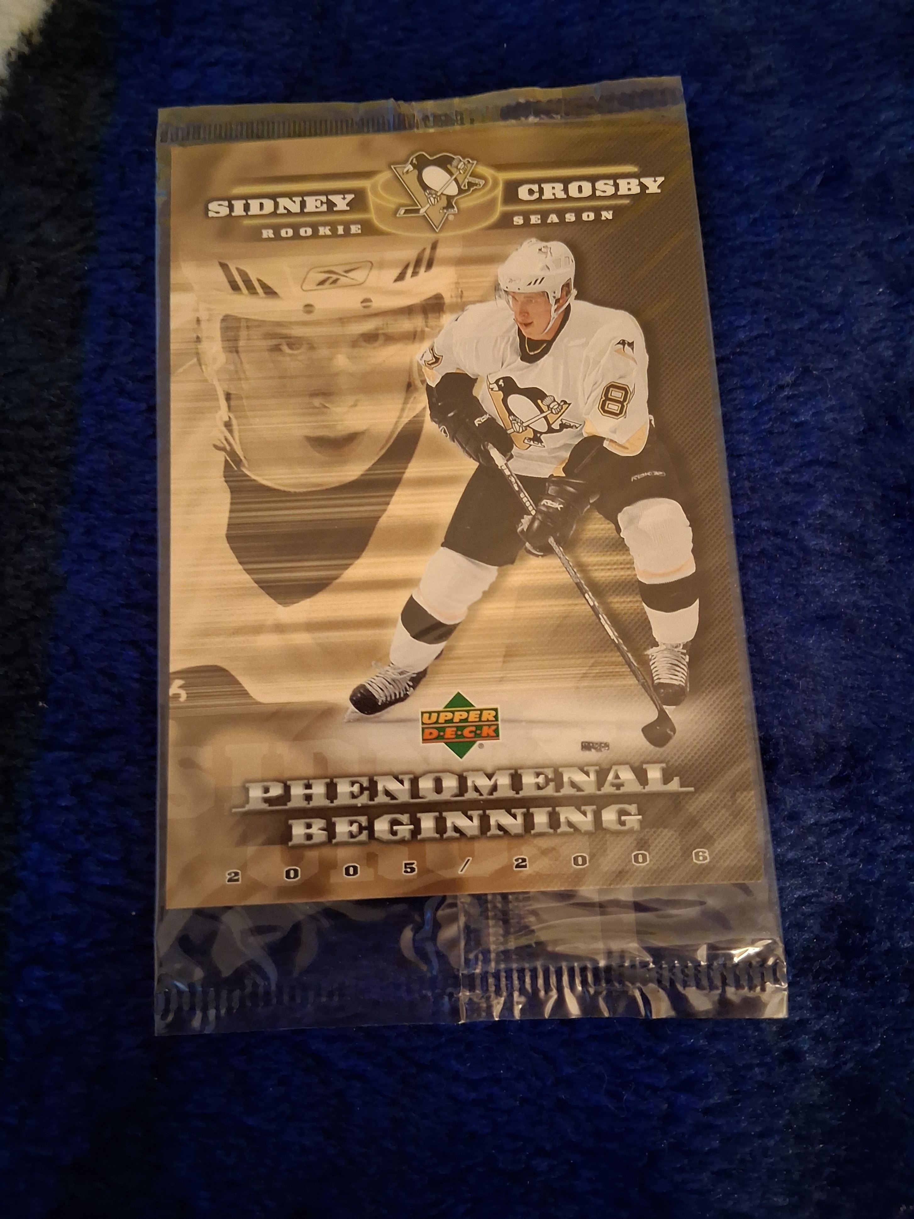 SYDNEY CROSBY HOCKEY CARD LOT - photo 3
