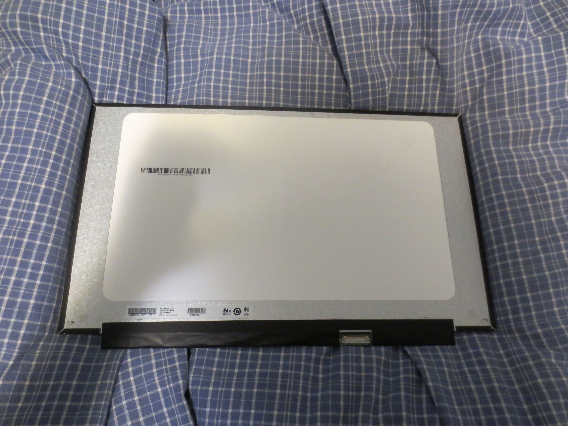 Fully working laptop screen(no connection wire included) - photo 2