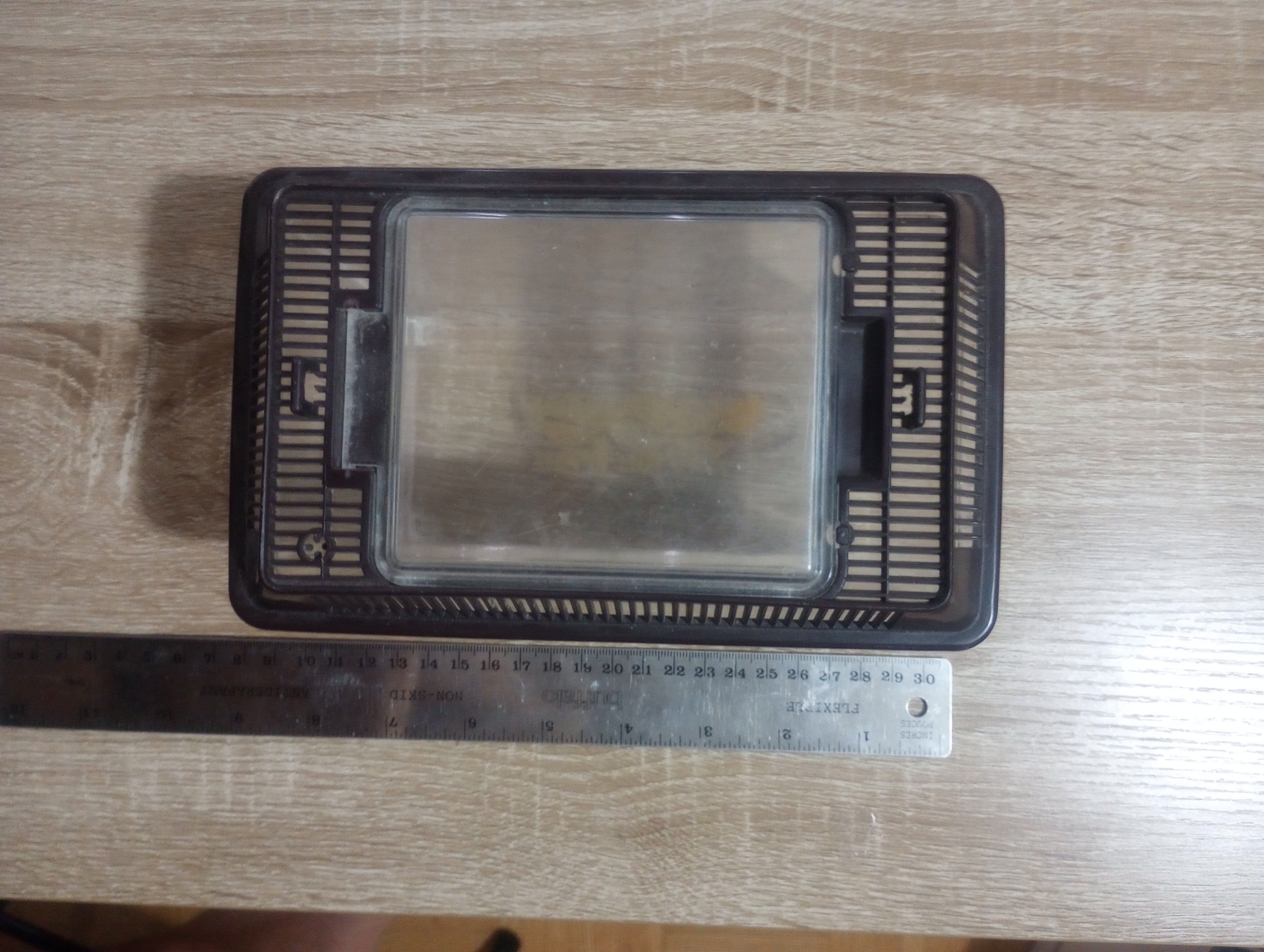 Small Portable Plastic Terrarium - photo 3