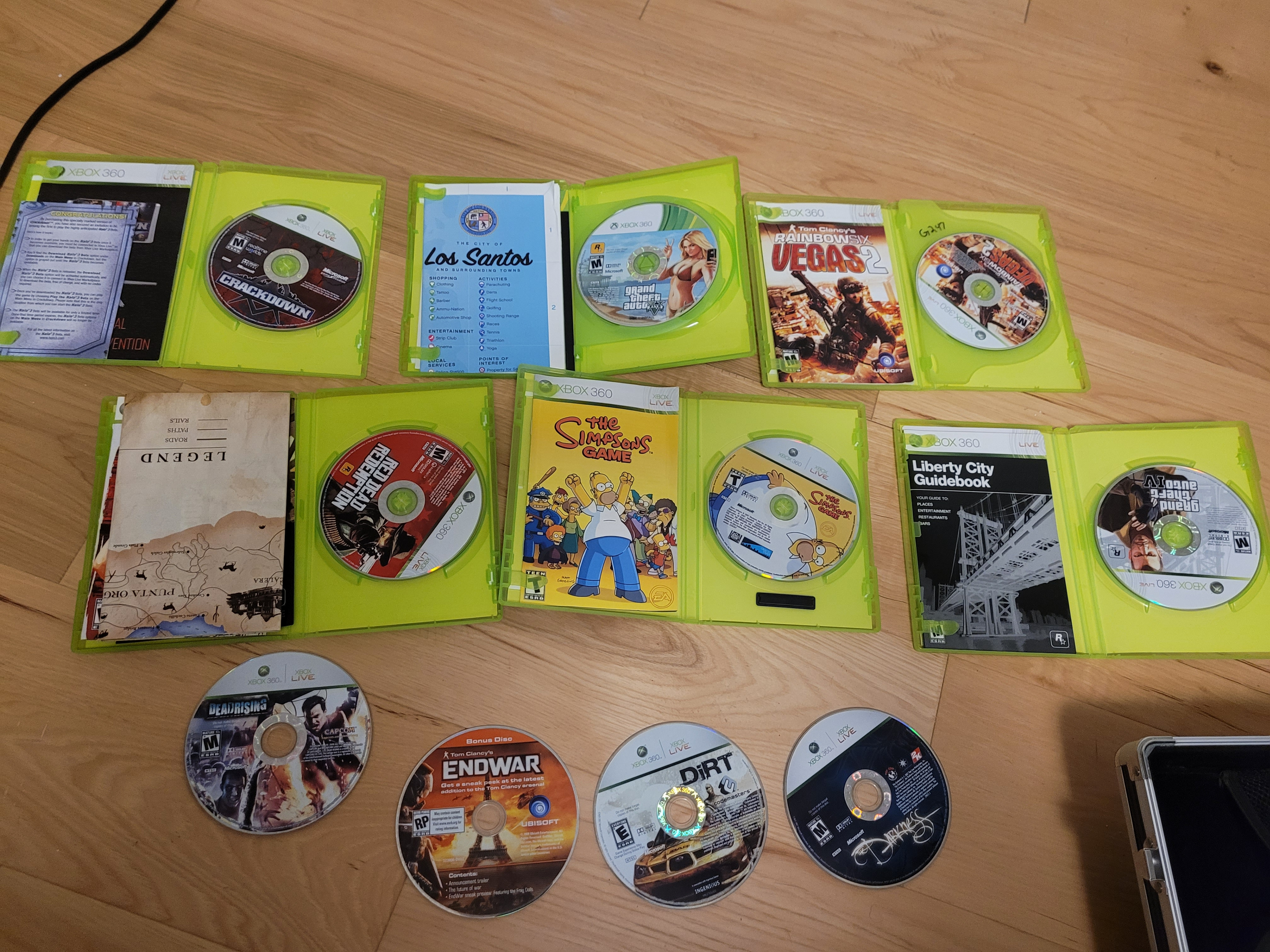 XBOX360 Bundle with games (for parts) - photo 5