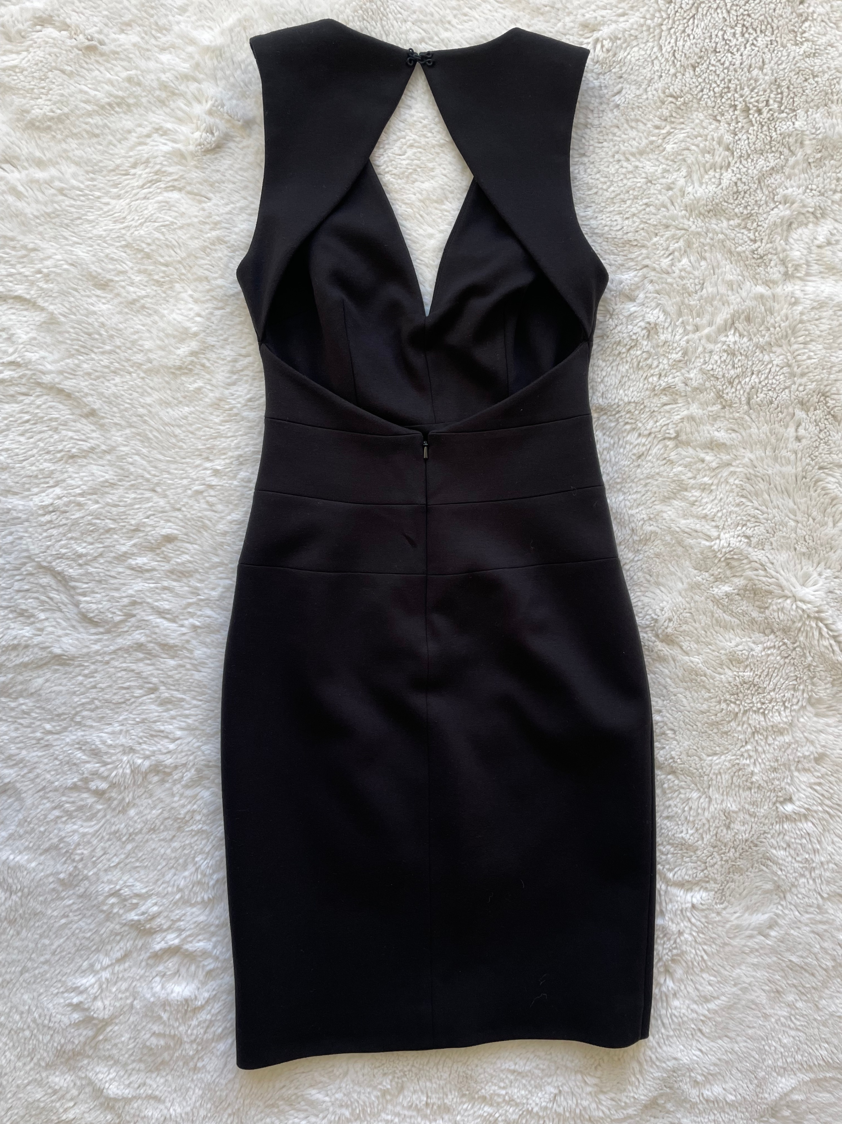 Robert Rodriguez Deep V Architectural Cutout Sheath Dress - photo 4