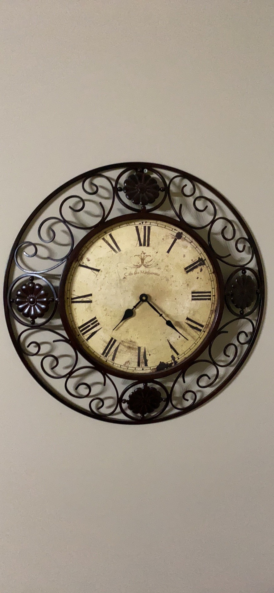 Vintage-style wall clock - photo 2