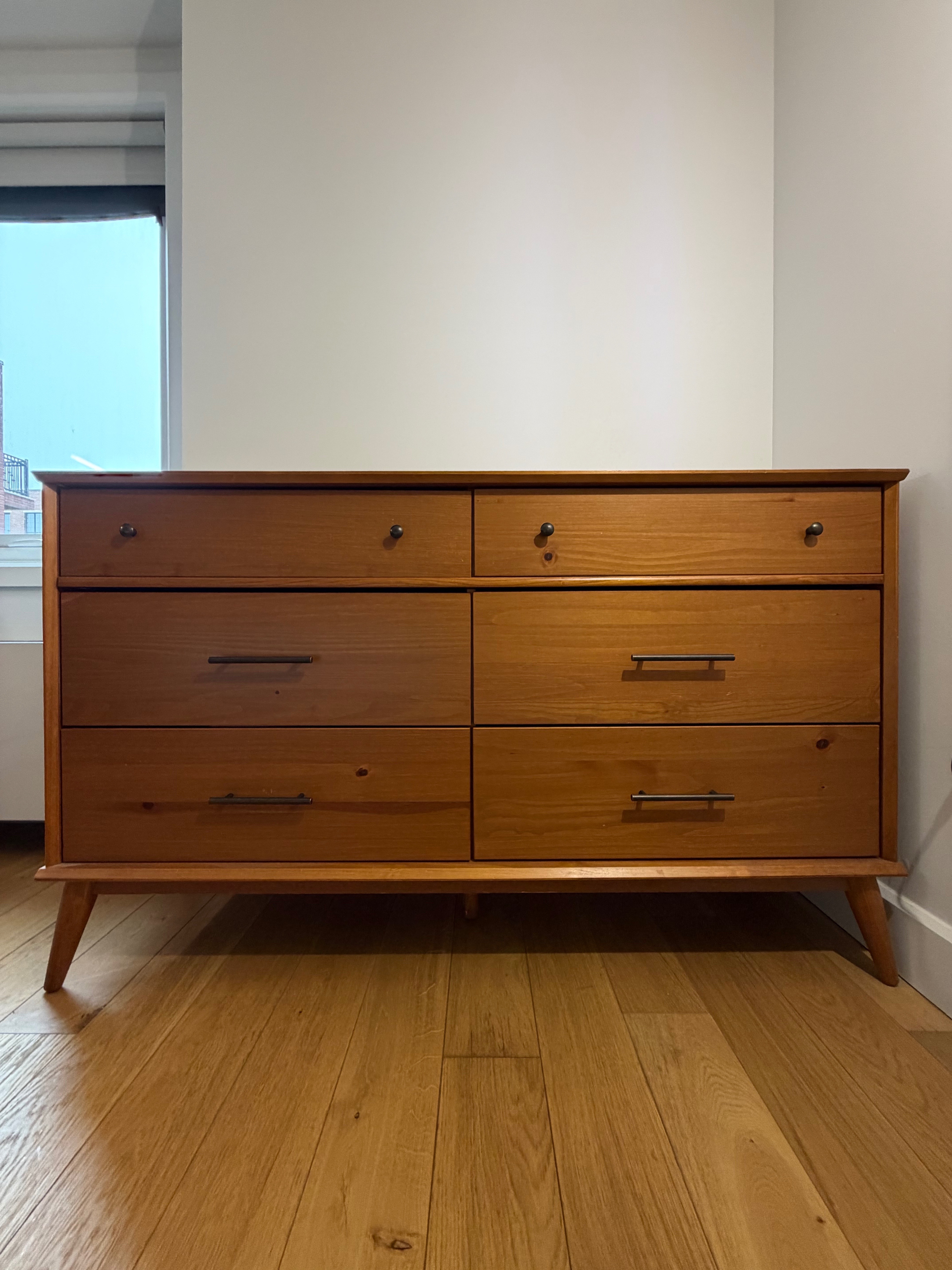 Modern 6-Drawer Dresser - photo 2