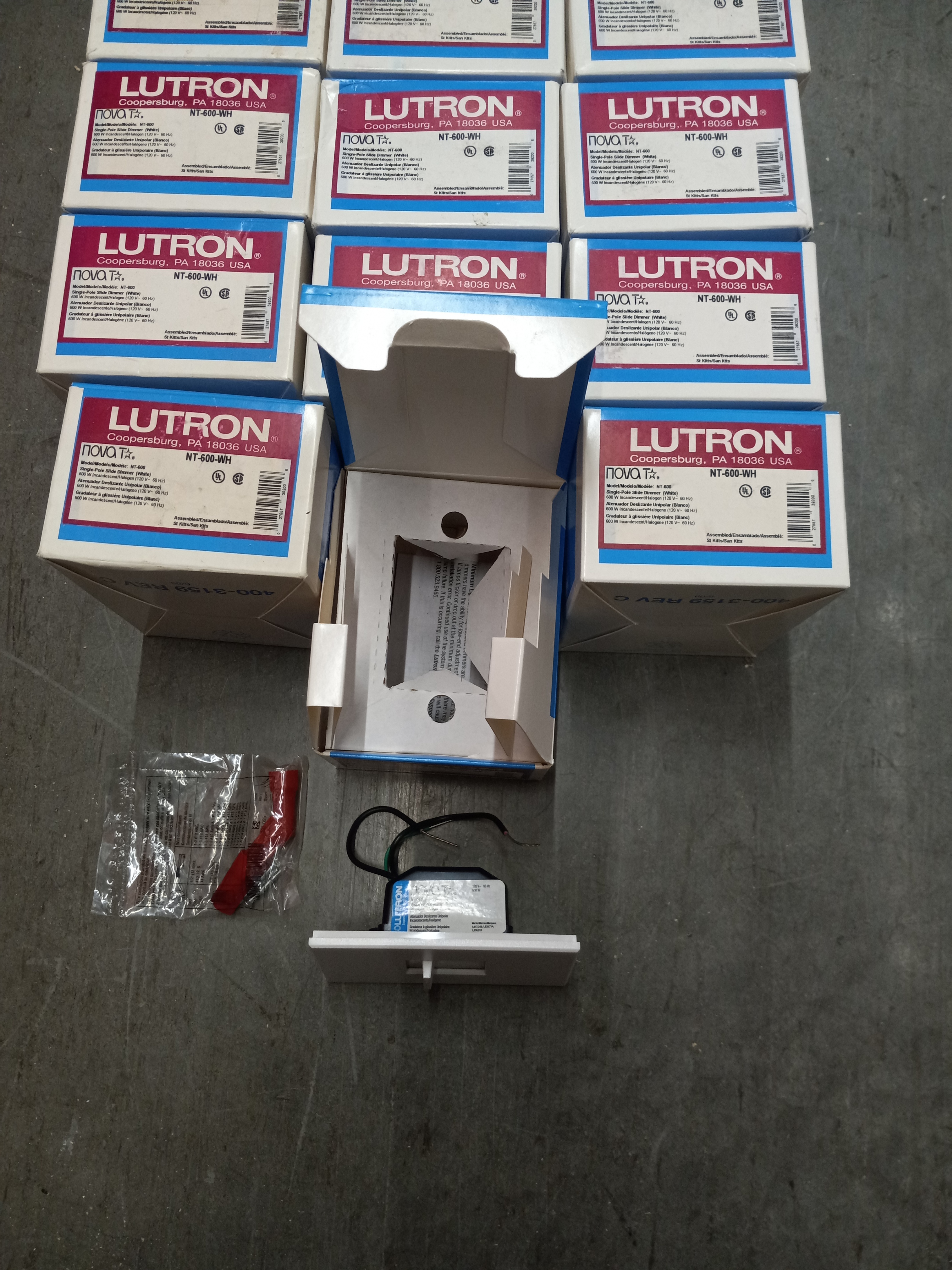 Lutron NT-600 Single-pole Slide Dimmer - photo 2