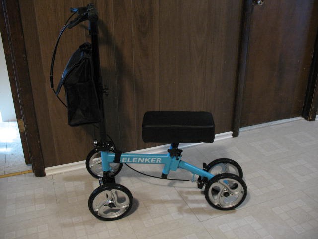 Blue ELENKER Steerable Knee Scooter, BRAND NEW
