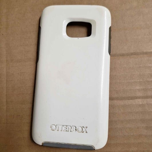 FREE OtterBox Cases Samsung s7 - photo 2