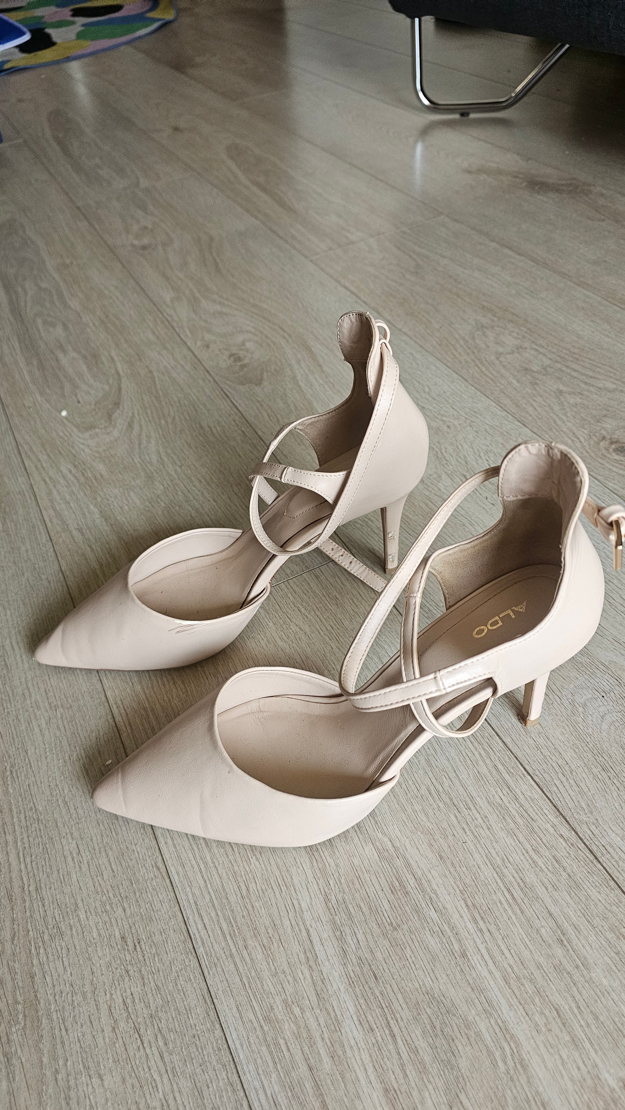 Aldo Beige Heels, Size 11 - photo 3