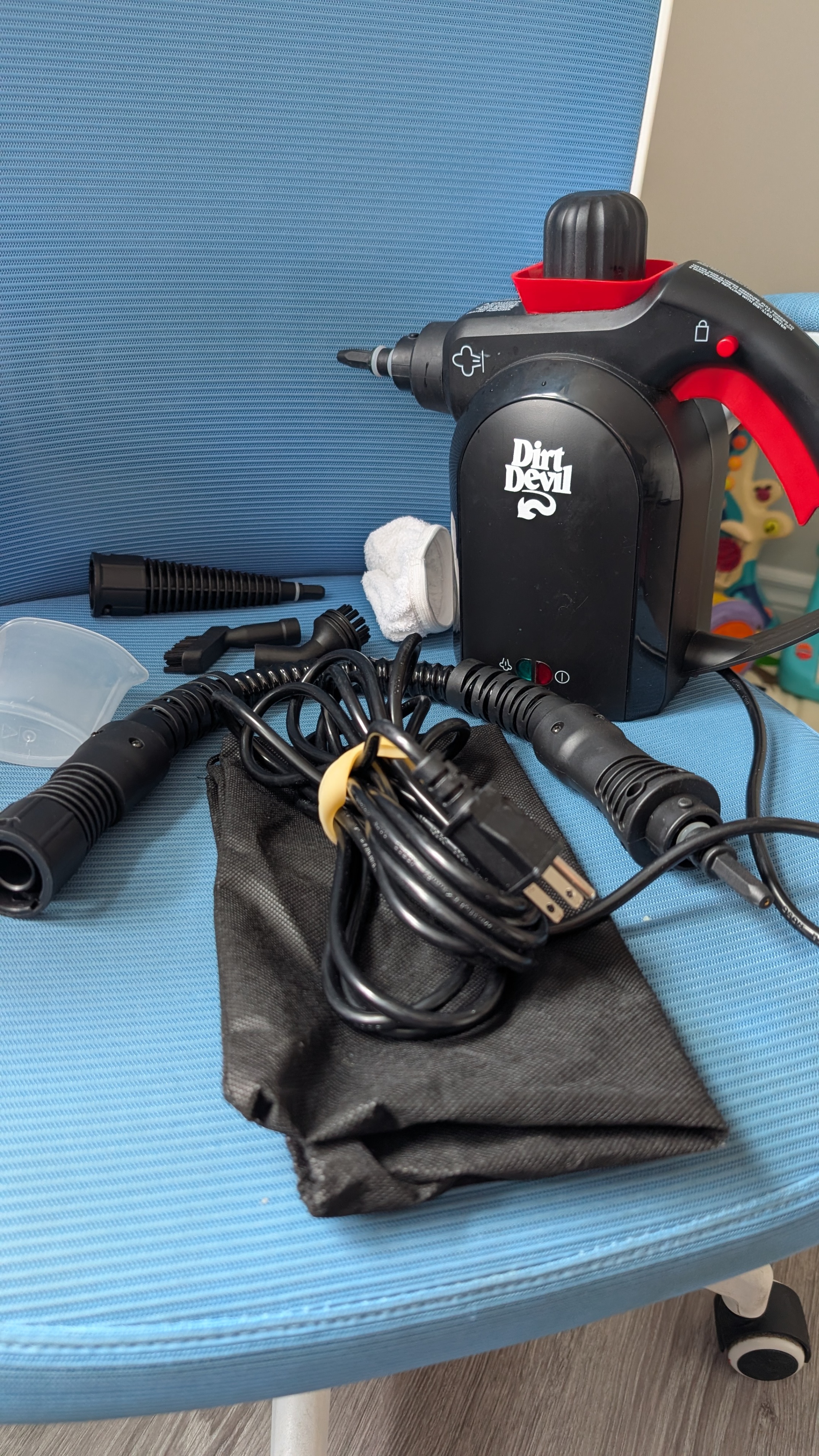 DIRT DEVIL 7-IN-1 HANDHELD STEAMER WD21000CA - photo 3