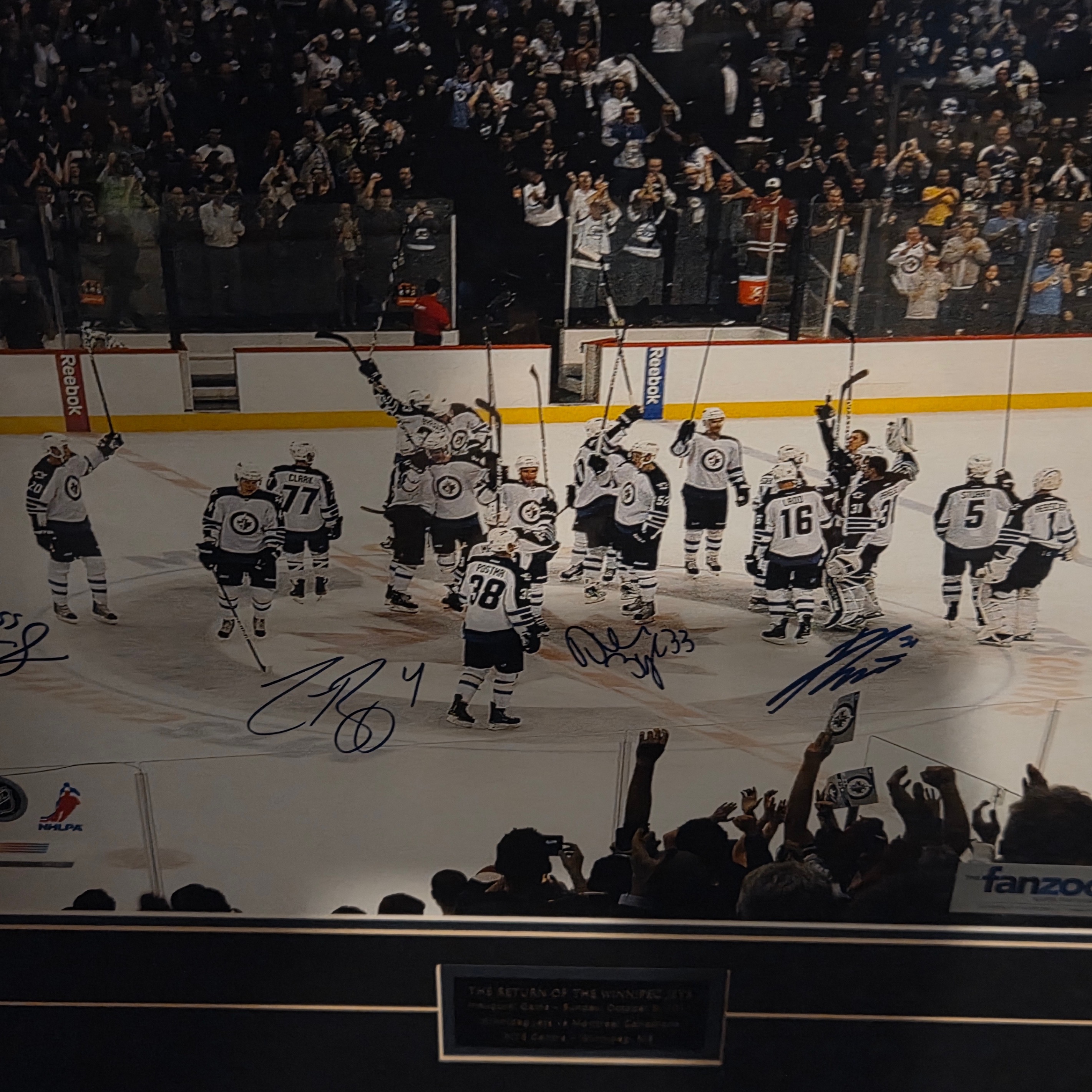 Winnipeg Jets welcome back Memorabilia