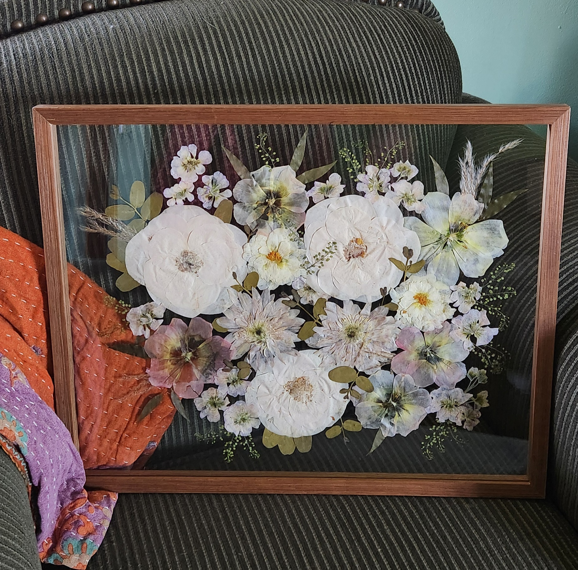16" x 20" Framed Pressed Flower / Wedding Bouquet Preservation - photo 5