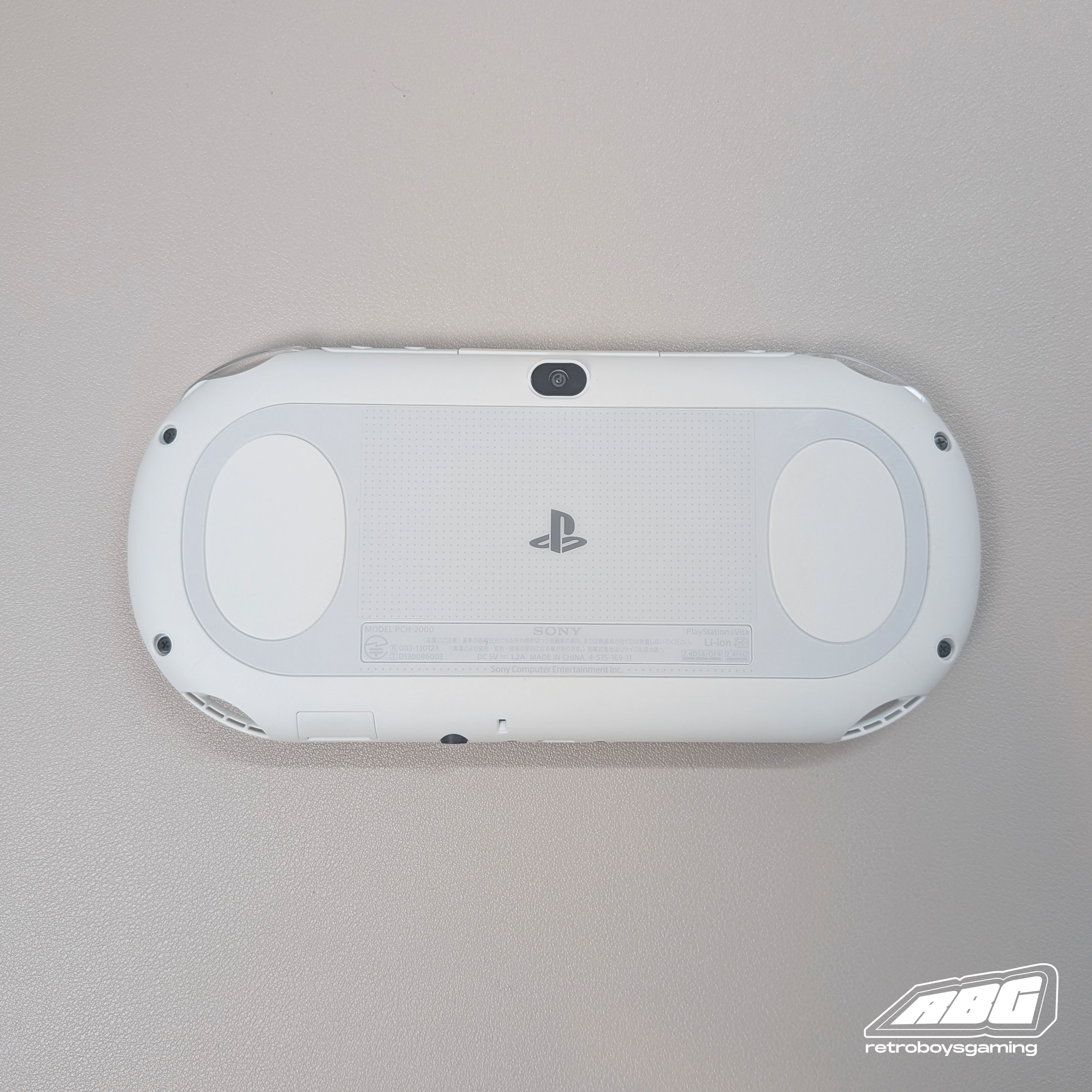 PSVita2000 in box modded - photo 4