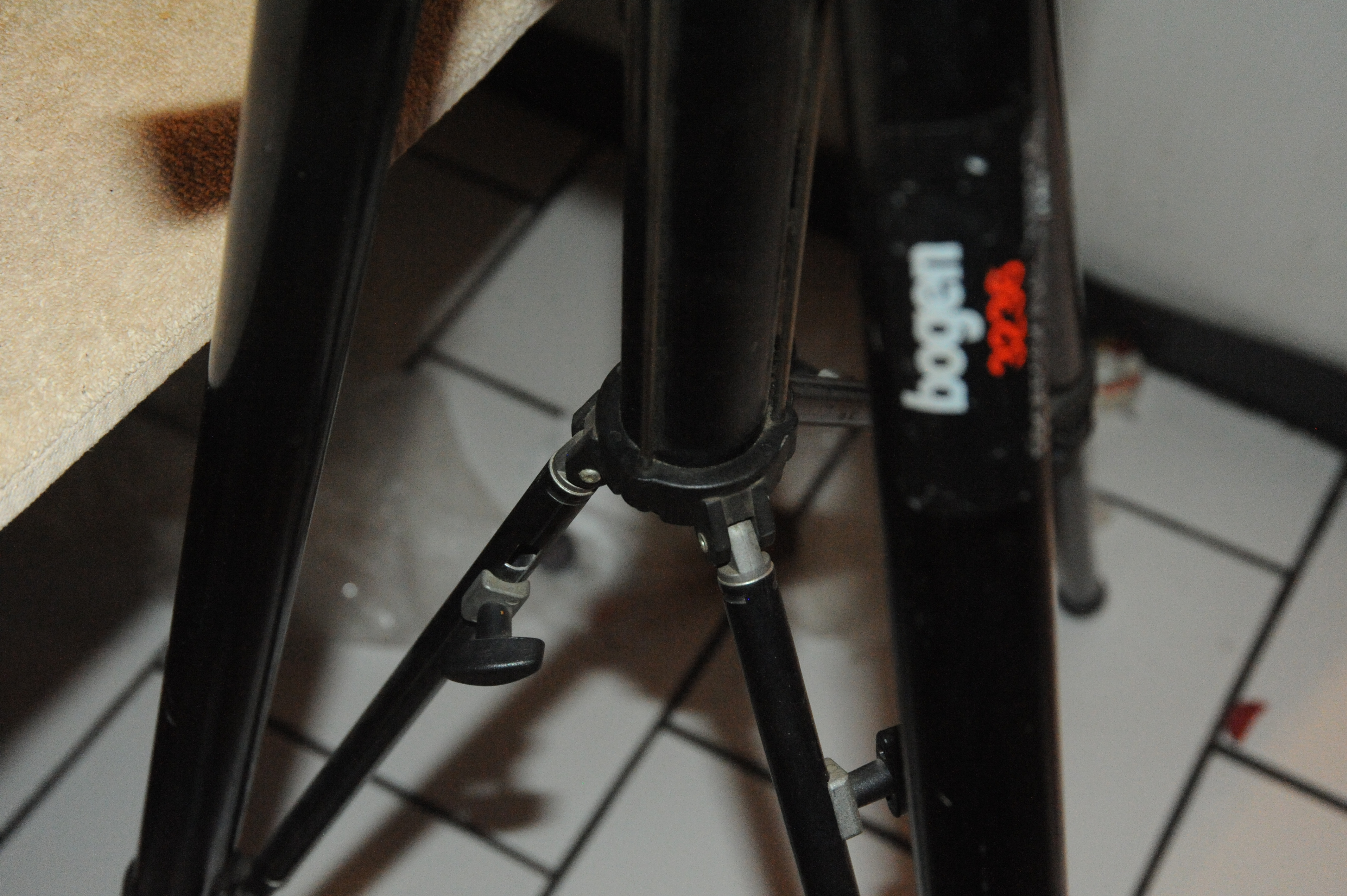 Bogen 3236 Tripod - Made in Italy - photo 4