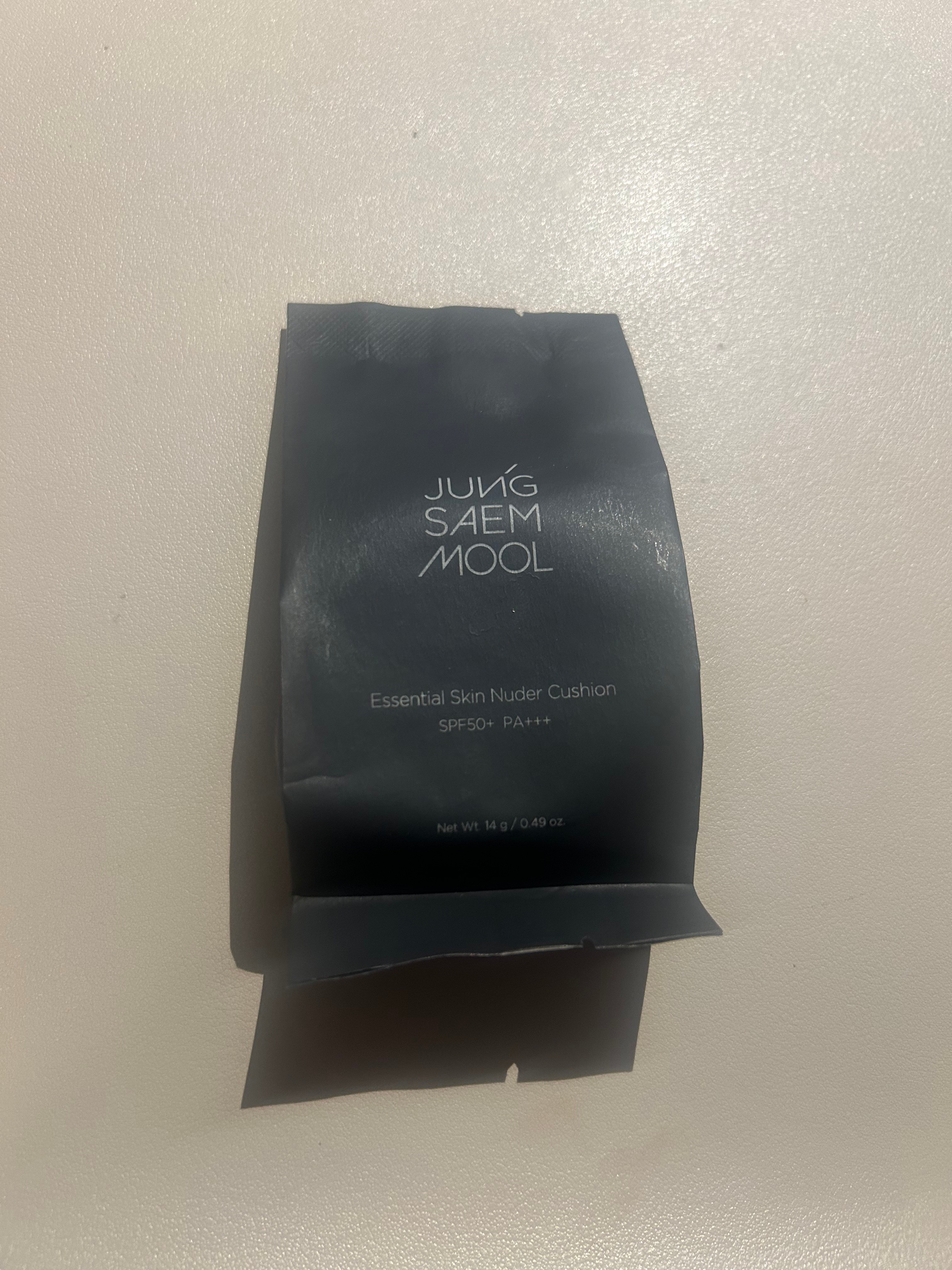Korean cushion foundation (Medium color)
